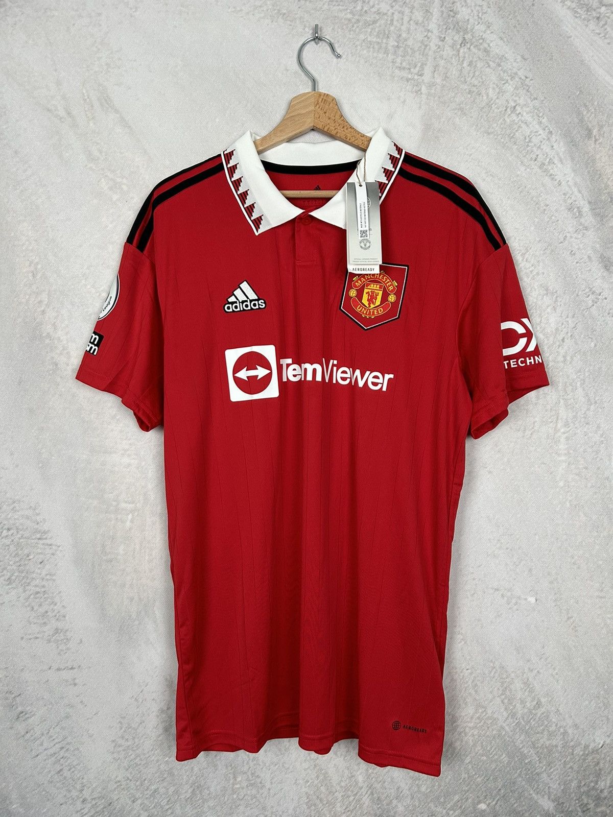 Adidas Bruno Fernandes #8 Manchester United Soccer Jersey Football Size US L / EU 52-54 / 3 - 2 Thumbnail