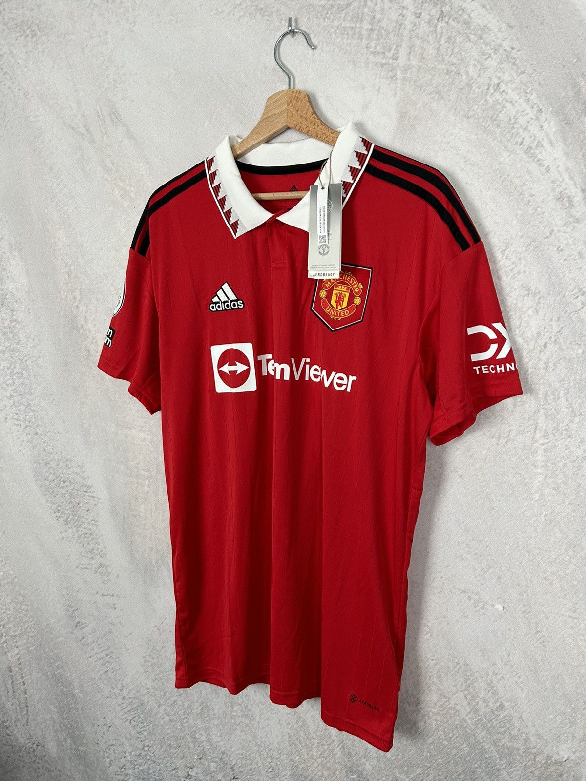 Adidas Bruno Fernandes #8 Manchester United Soccer Jersey Football Size US L / EU 52-54 / 3 - 3 Thumbnail
