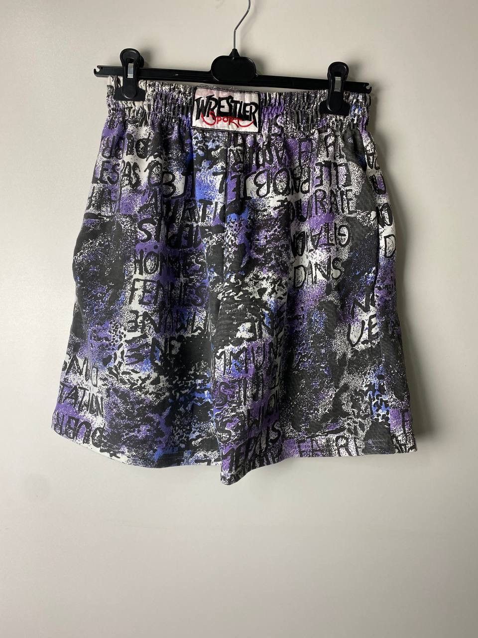 Vintage Crazy shorts size XL Size US 34 / EU 50 - 1 Thumbnail