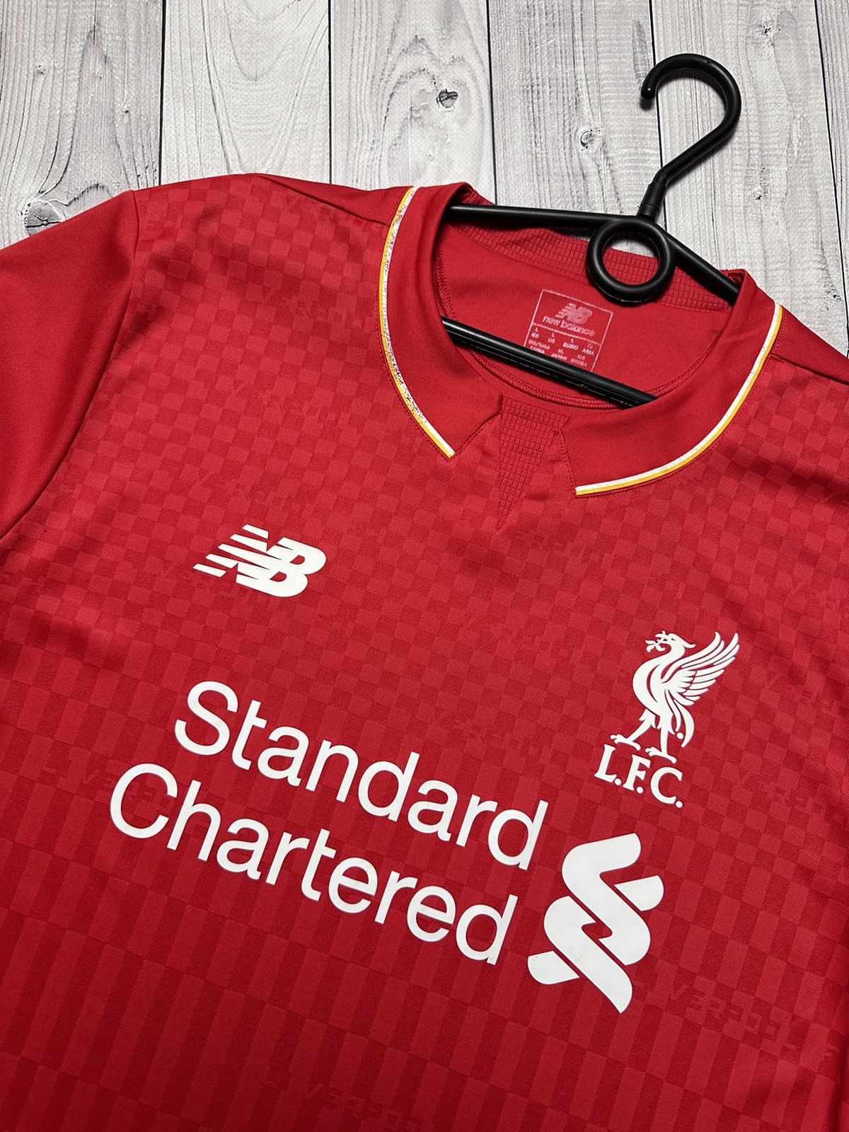 Vintage Vintage Liverpool soccer jersey long sleeve New Balance L Size US L / EU 52-54 / 3 - 3 Thumbnail