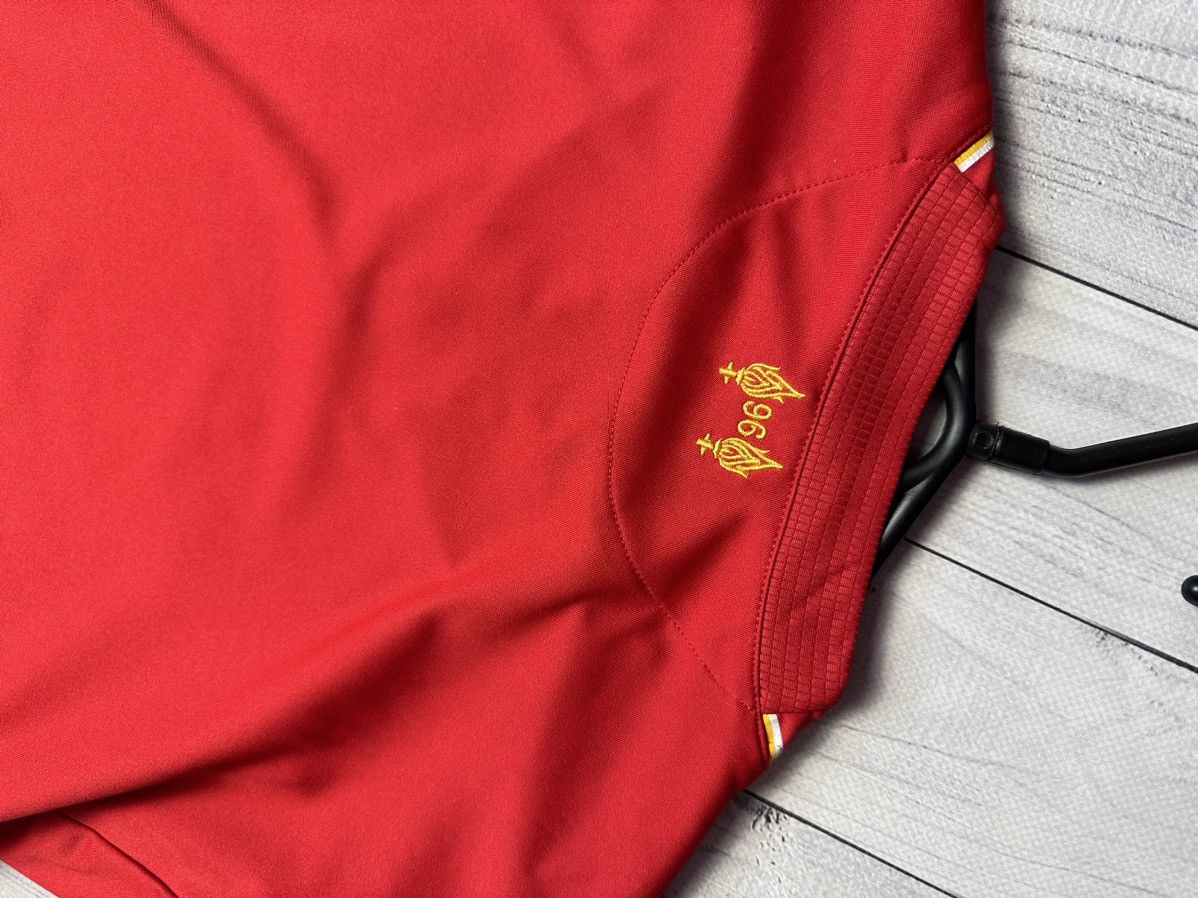 Vintage Vintage Liverpool soccer jersey long sleeve New Balance L Size US L / EU 52-54 / 3 - 9 Thumbnail