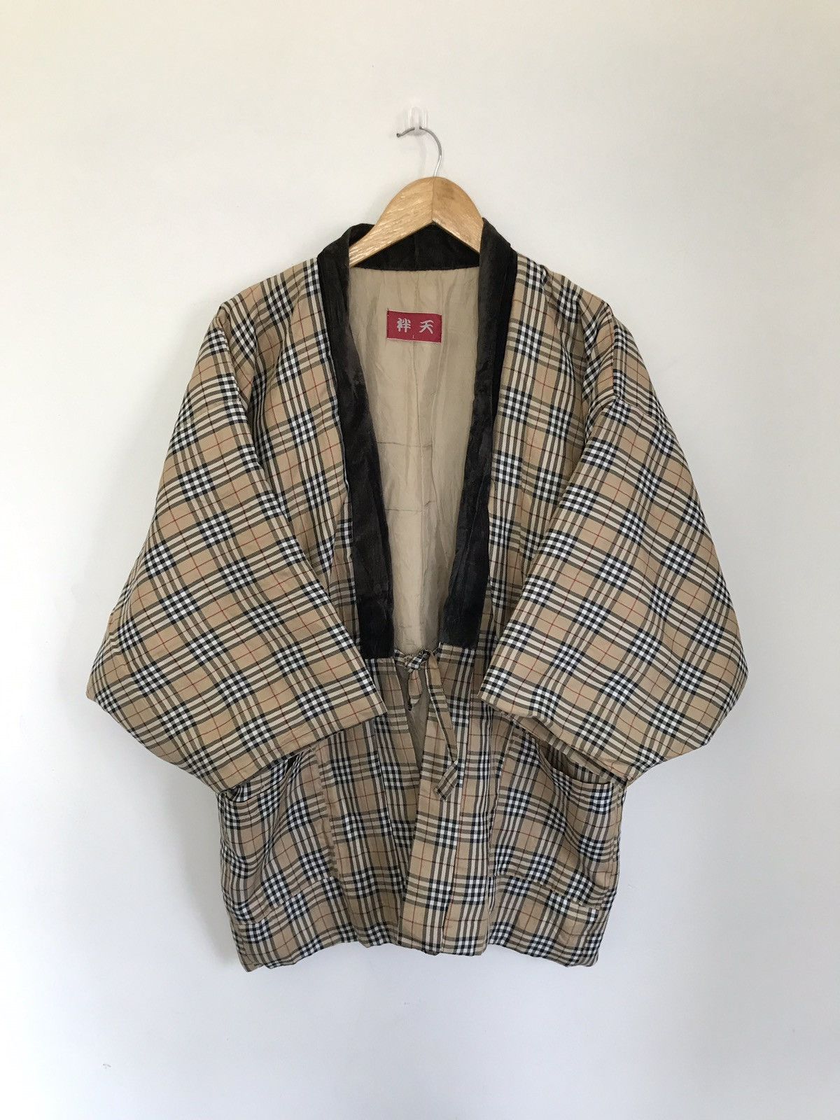 Japanese Brand × Vintage Vintage Japanese Plaid Hanten Kimono Light Quilted Jacket Size US L / EU 52-54 / 3 - 1 Thumbnail