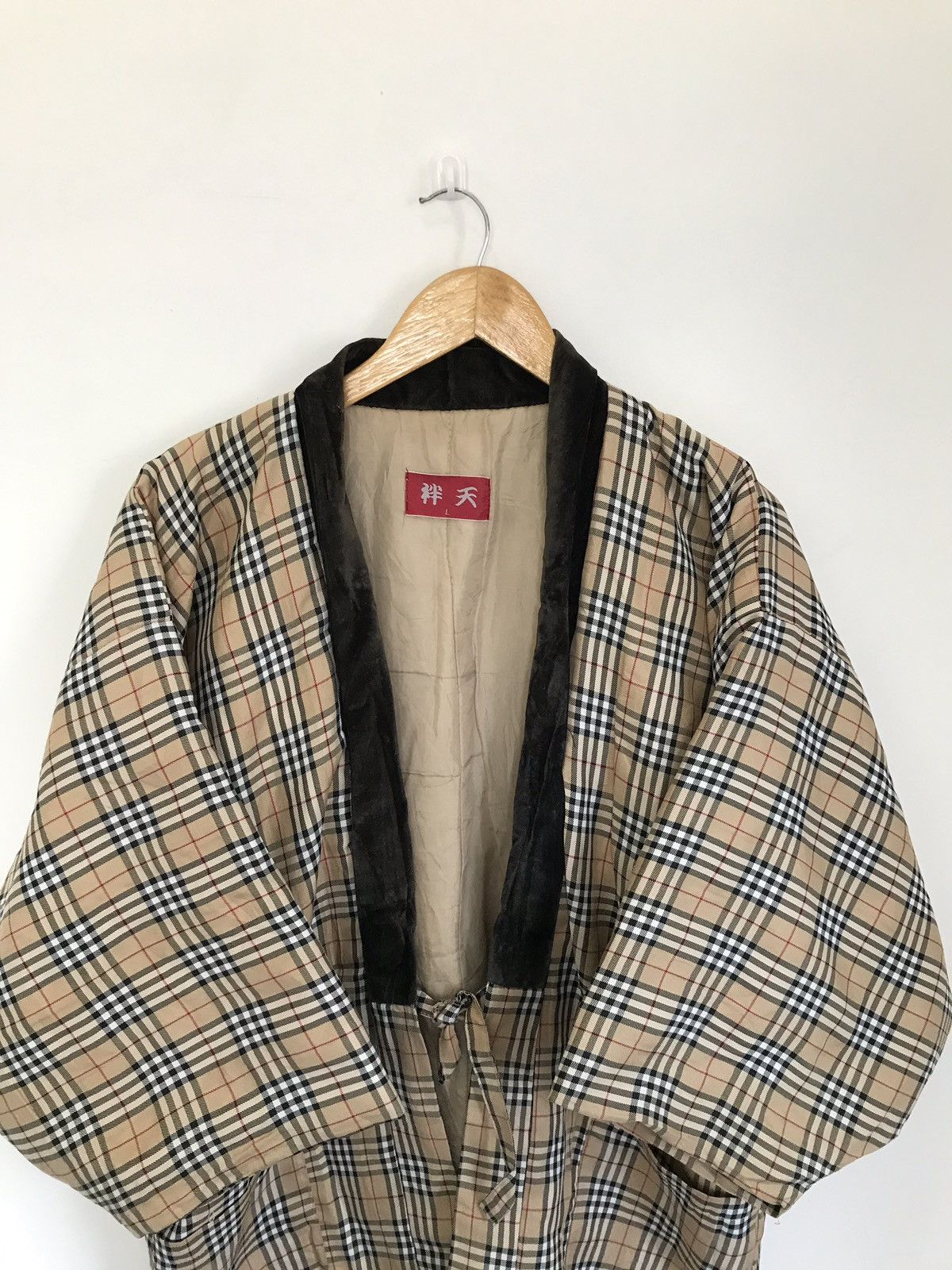 Japanese Brand × Vintage Vintage Japanese Plaid Hanten Kimono Light Quilted Jacket Size US L / EU 52-54 / 3 - 3 Thumbnail