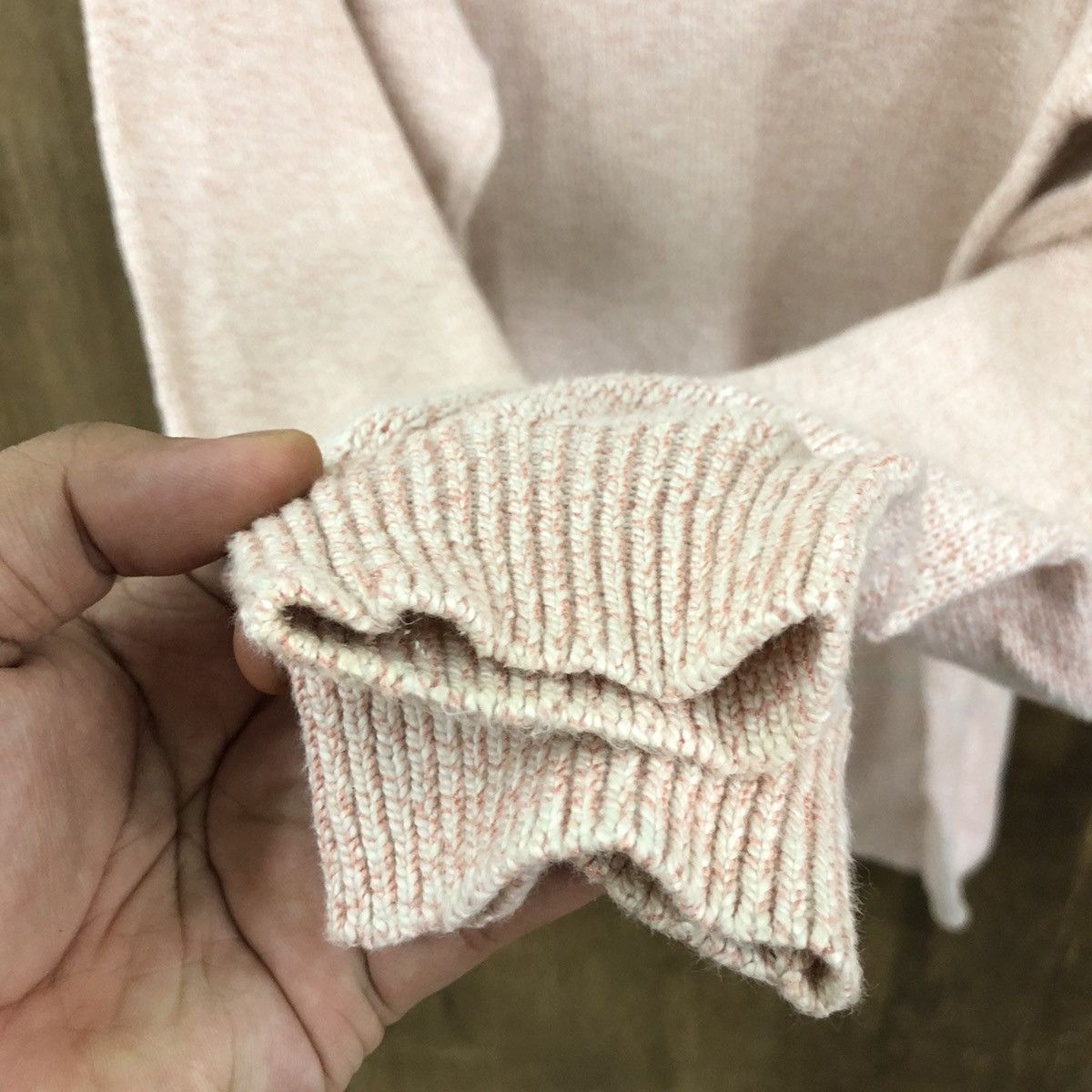 Aran Isles Knitwear Pearly Gates Pink Knitwear vintage #6340 Size US L / EU 52-54 / 3 - 4 Thumbnail