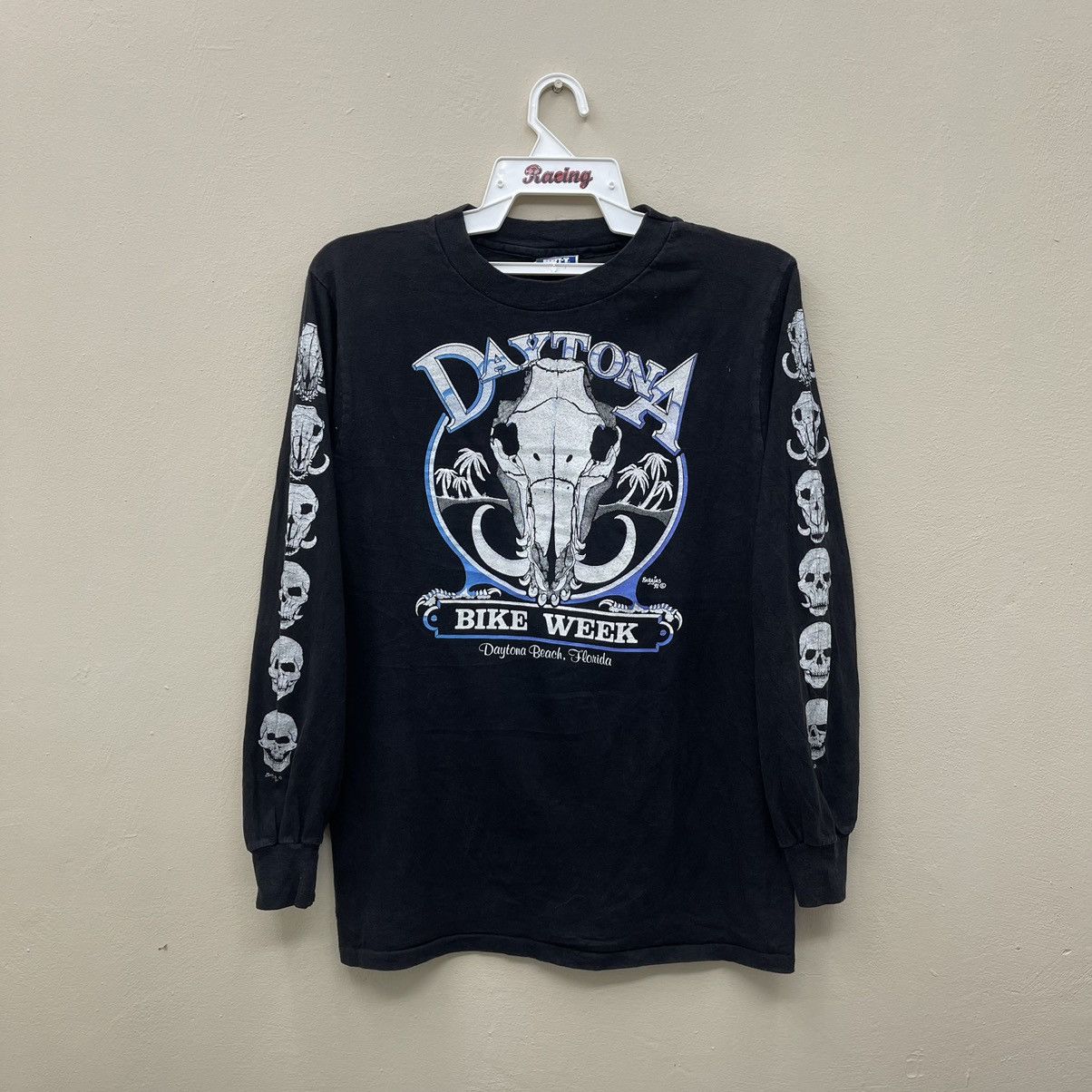 Vintage Vintage 90s Daytona Long Sleeve T-Shirt Rare Design Size US M / EU 48-50 / 2 - 1 Thumbnail
