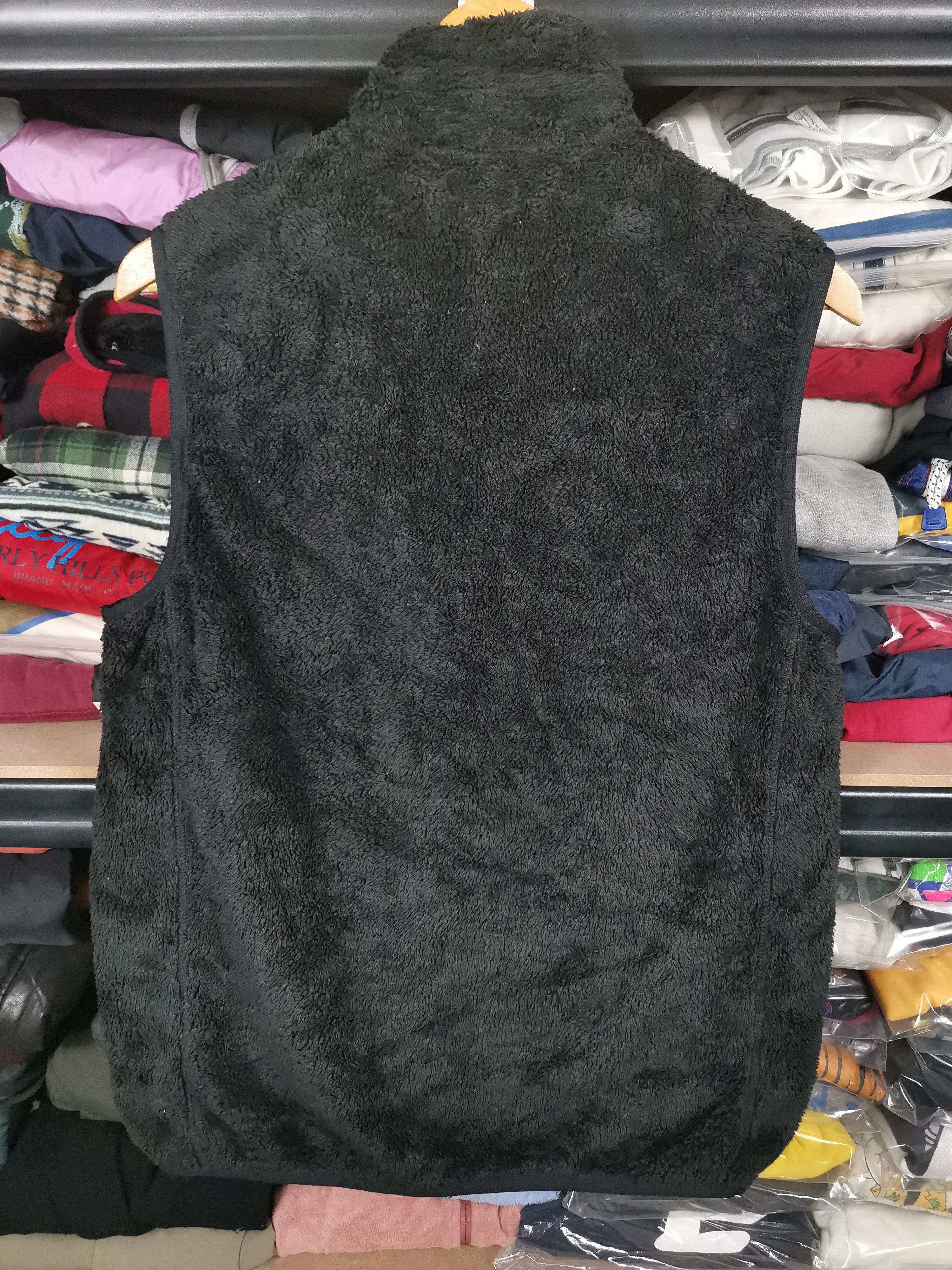 Japanese Brand Japanese Brand Uniqlo Fleece Vest Size US L / EU 52-54 / 3 - 2 Thumbnail