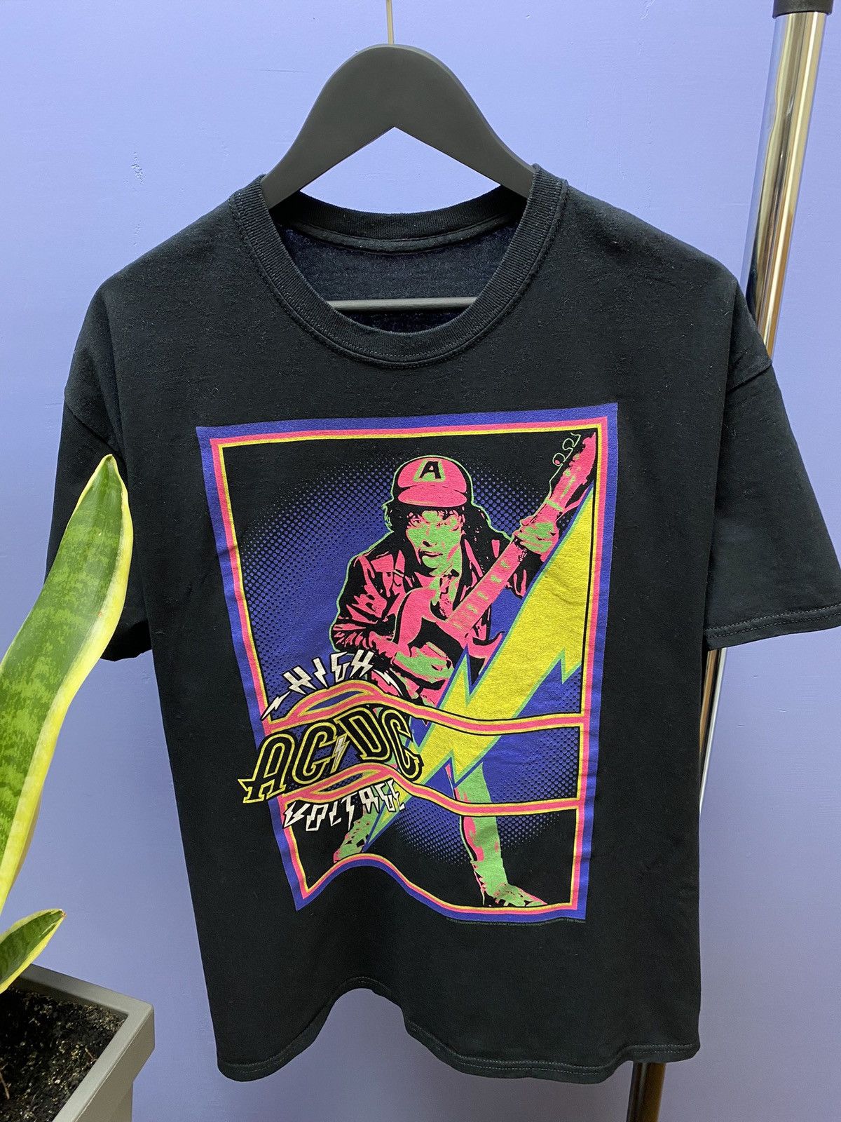 Band Tees Ac/dc High Voltage Band T Shirt Size US XL / EU 56 / 4 - 4 Thumbnail