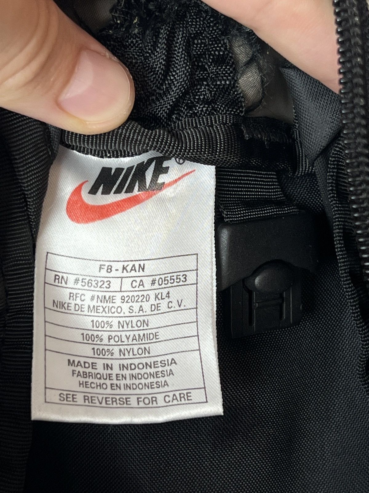 Nike Rare Vintage Nike Bag Pack Central Zipper Brown Reflective Size ONE SIZE - 10 Thumbnail