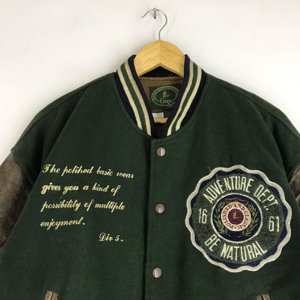 Vintage Classic Contemporary Embroidery Cricketers Varsity Jacket Size US M / EU 48-50 / 2 - 3 Thumbnail