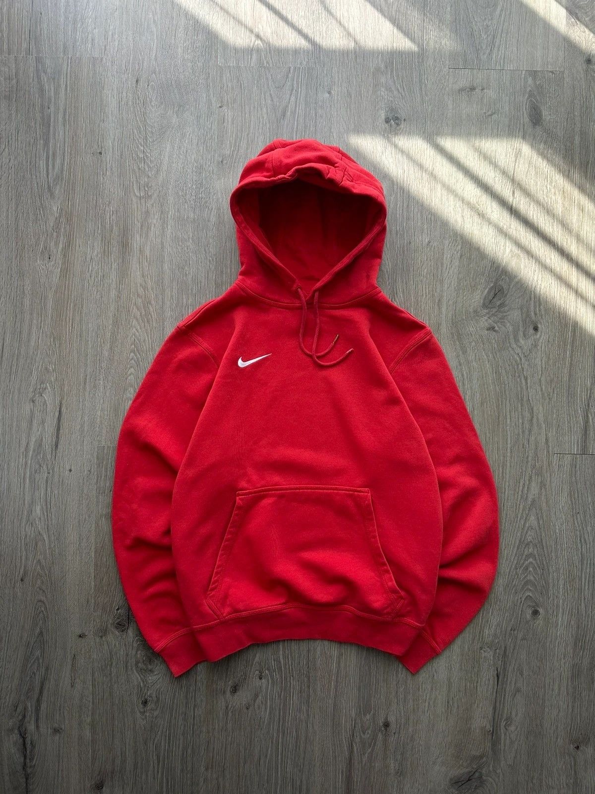 Vintage Y2K Big Swoosh Nike Hoodie Red