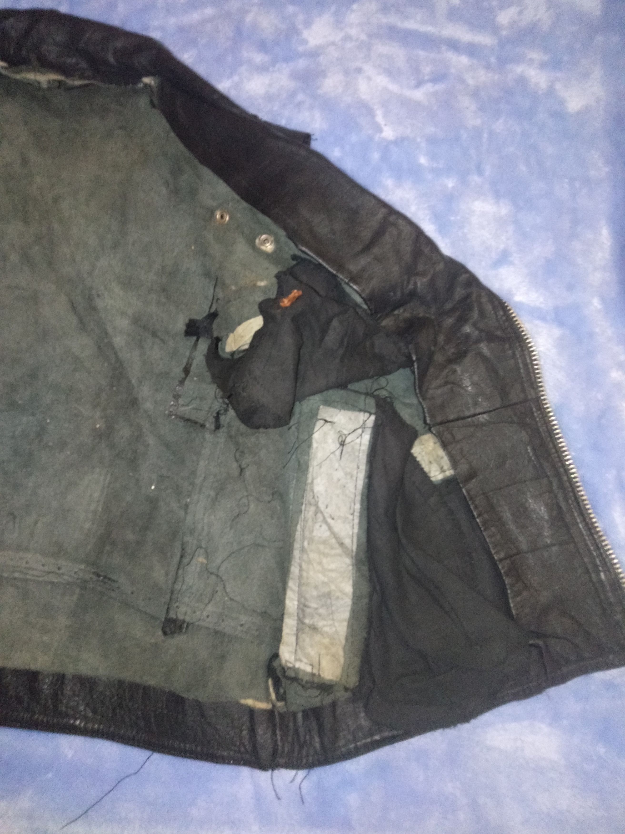 Genuine Leather DISTRESSED SLEEVELESS LEATHER JACKET Size US L / EU 52-54 / 3 - 6 Thumbnail