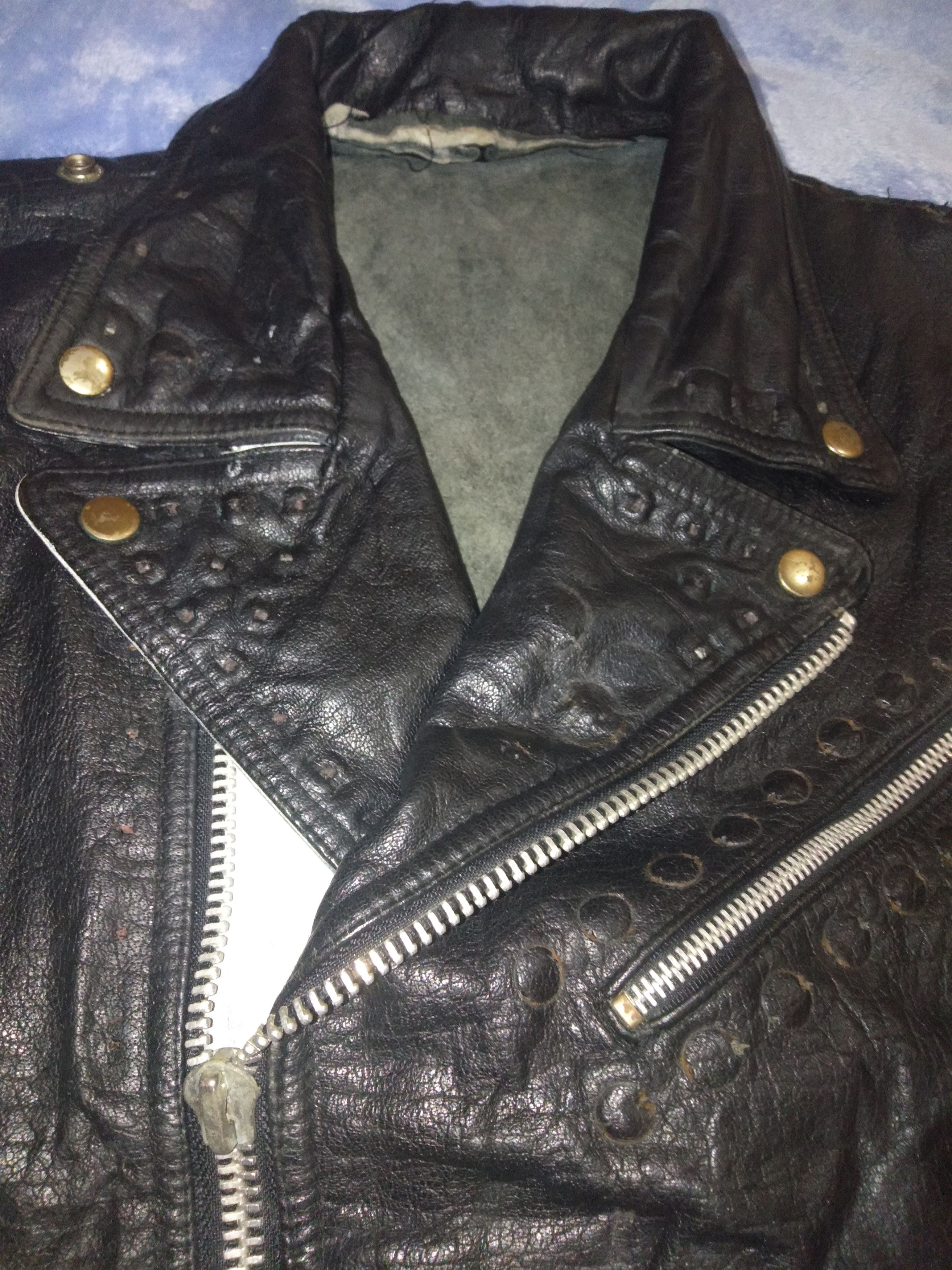 Genuine Leather DISTRESSED SLEEVELESS LEATHER JACKET Size US L / EU 52-54 / 3 - 2 Thumbnail