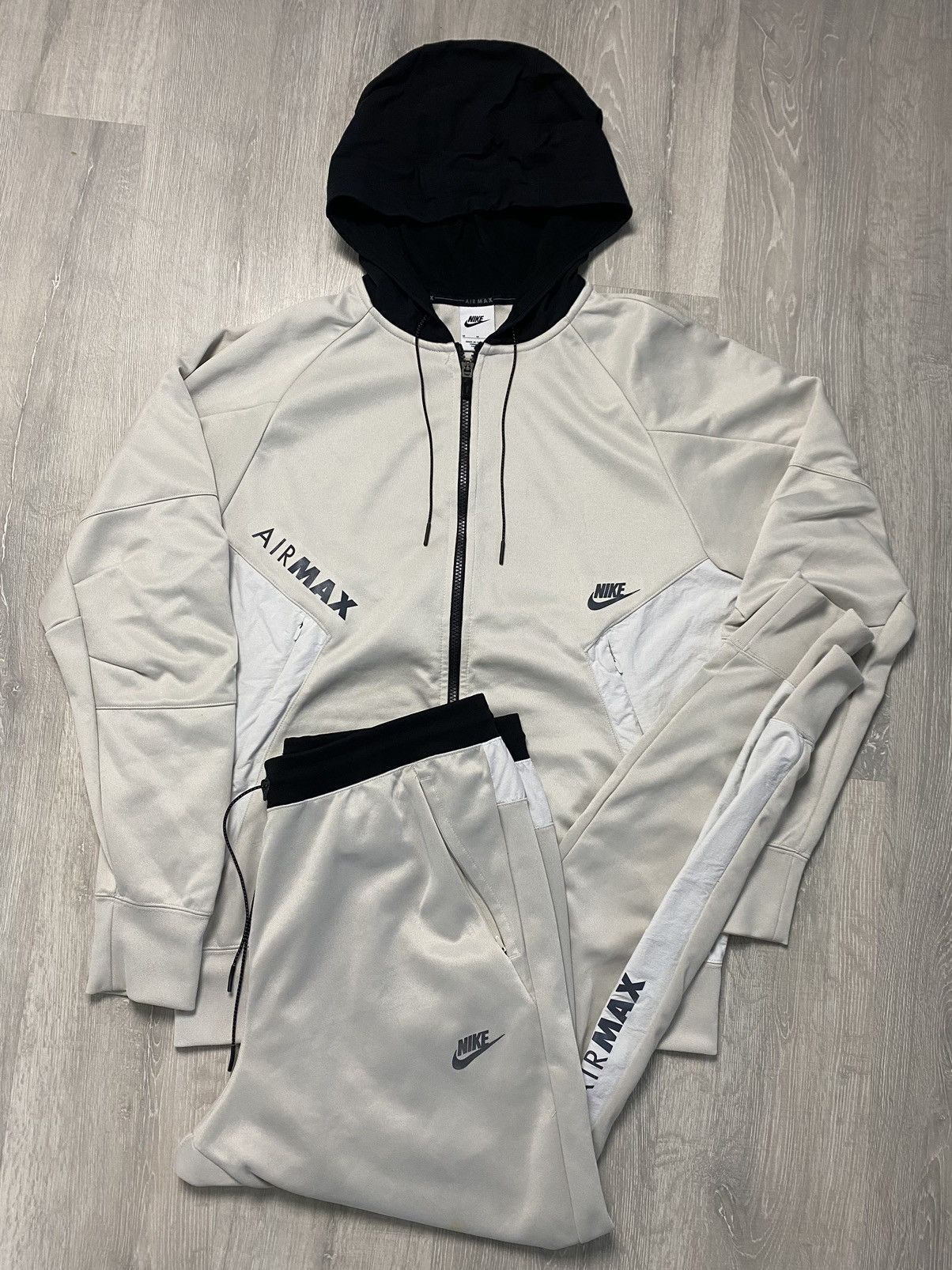 Air hot sale max tracksuit