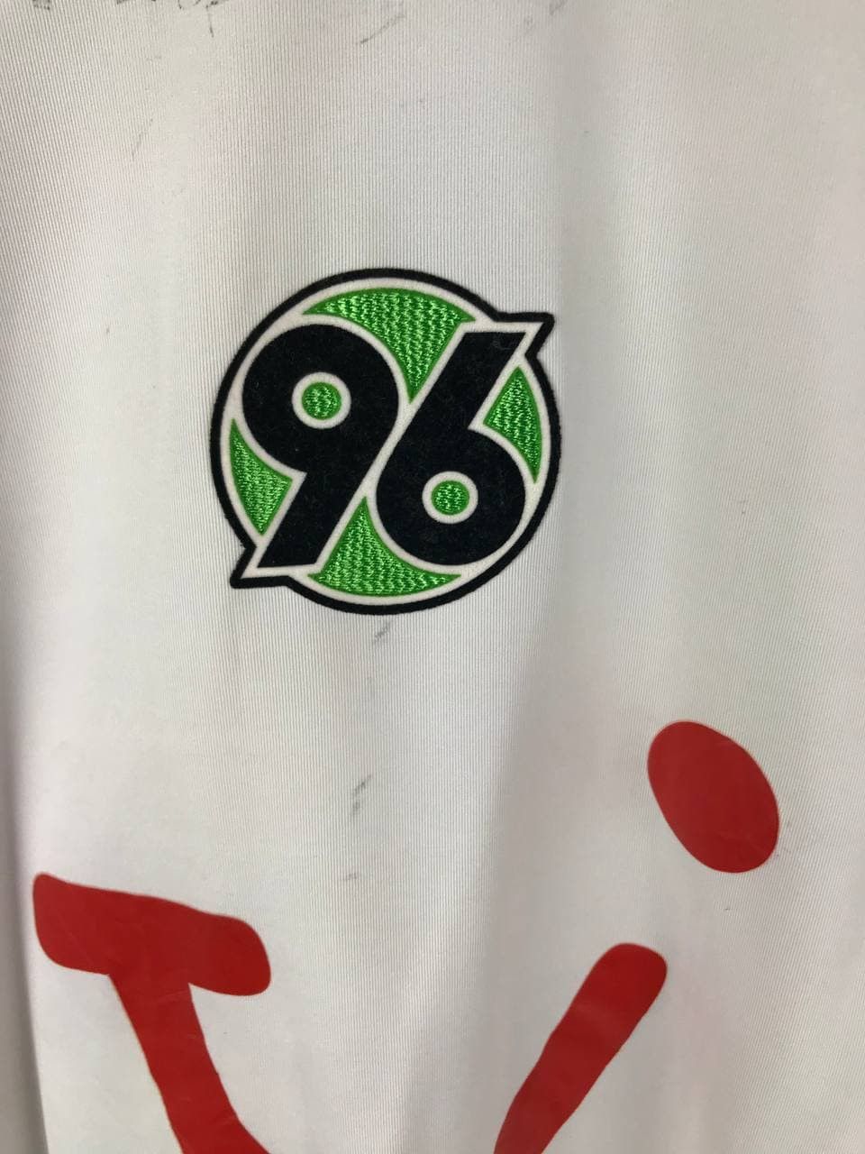 Diadora 2006/2007 Hannover 96 Bundesliga Diadora Jersey Size US M / EU 48-50 / 2 - 4 Thumbnail