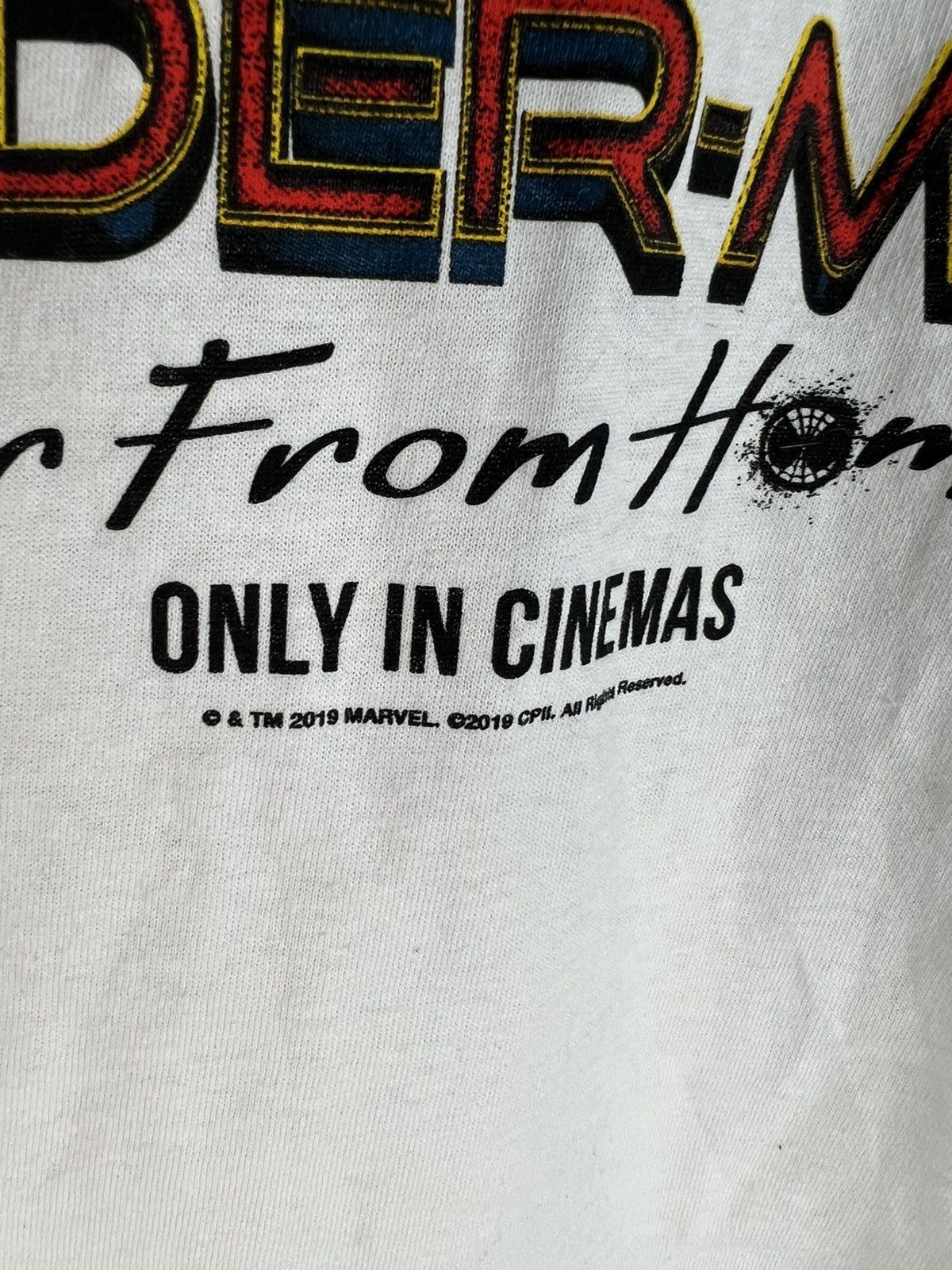 Marvel Comics Vintage Marvel Spider-Man Far From Home tshirt Size US L / EU 52-54 / 3 - 3 Thumbnail