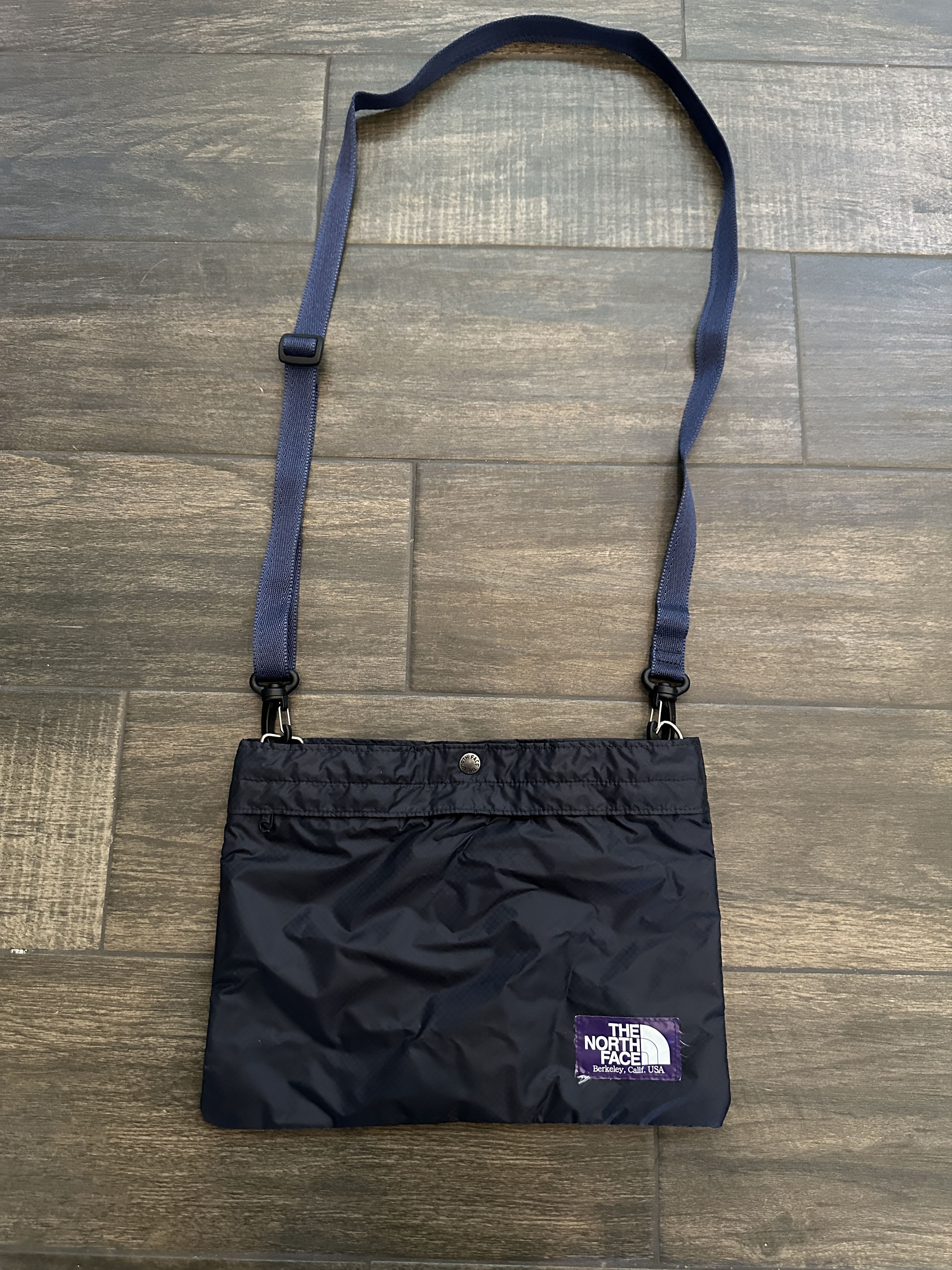 North face purple 2024 label lightweight shoulder bag