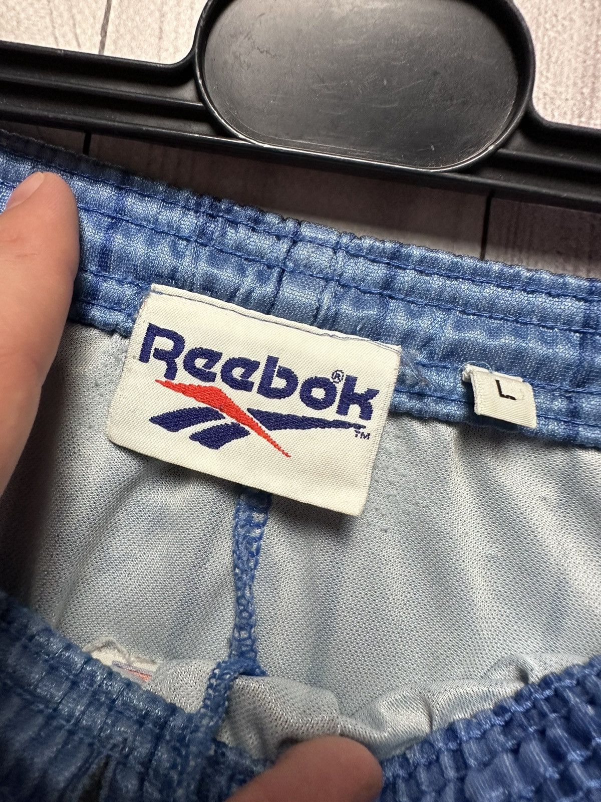 Reebok × Vintage Vintage Reebok soccer shorts Aston Villa size L rare Size US 34 / EU 50 - 4 Thumbnail