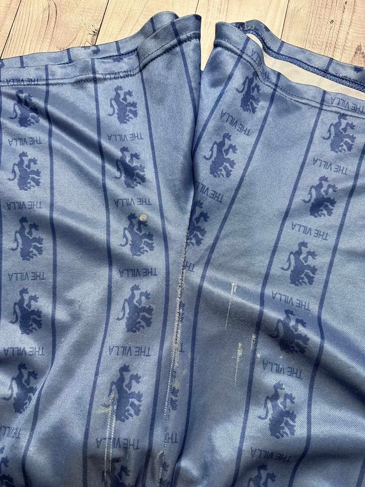 Reebok × Vintage Vintage Reebok soccer shorts Aston Villa size L rare Size US 34 / EU 50 - 9 Thumbnail