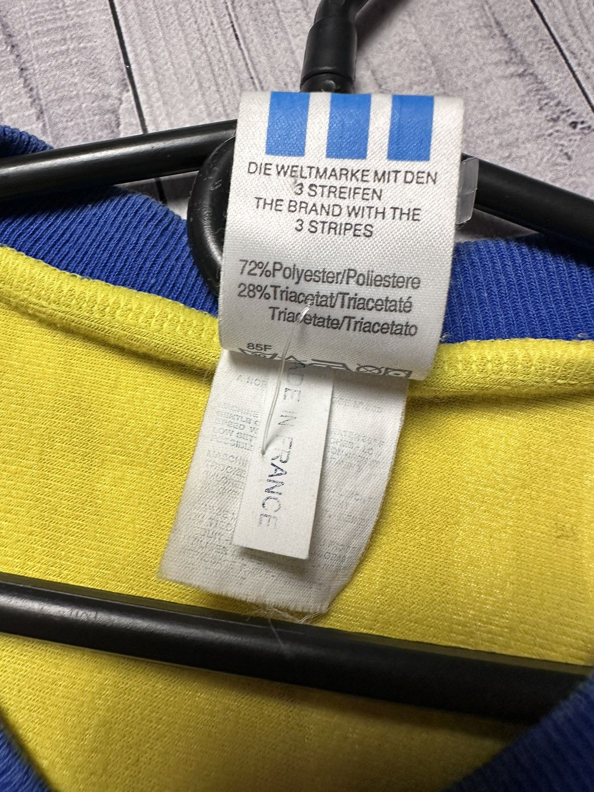 Adidas × Vintage Vintage adidas originals long sleeve jersey Yellow size L Size US L / EU 52-54 / 3 - 5 Thumbnail