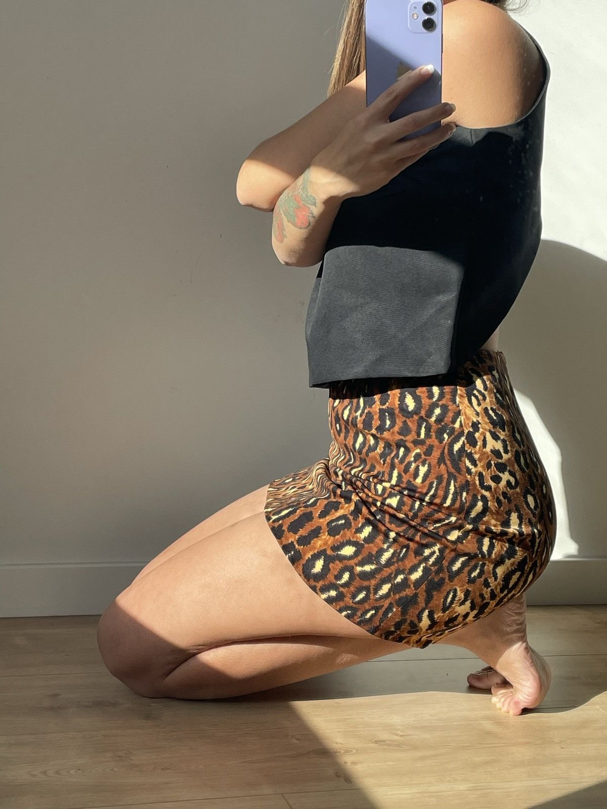Dolce & Gabbana × Vintage Dolce Gabbana Mini Skirt Animal Print Leopard Y2K Sexy DG Size 27" / US 4 / IT 40 - 3 Thumbnail