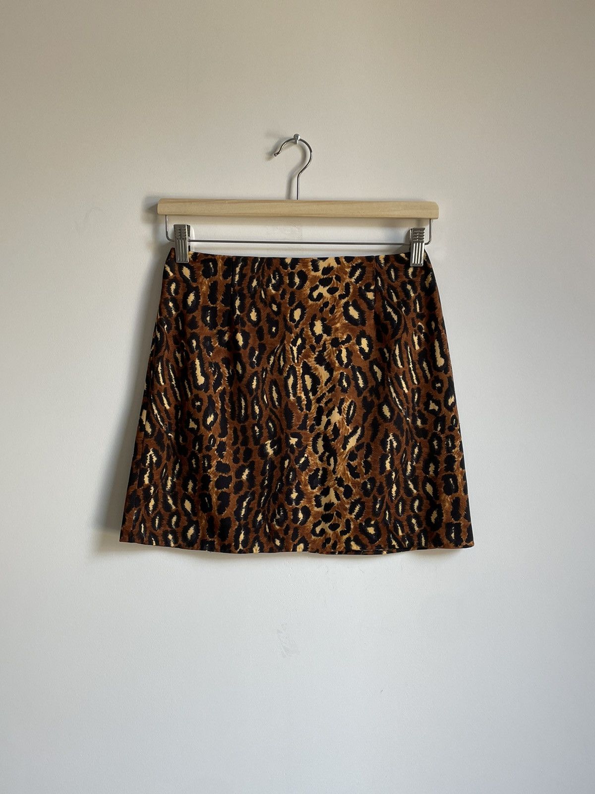 Dolce & Gabbana × Vintage Dolce Gabbana Mini Skirt Animal Print Leopard Y2K Sexy DG Size 27" / US 4 / IT 40 - 4 Thumbnail