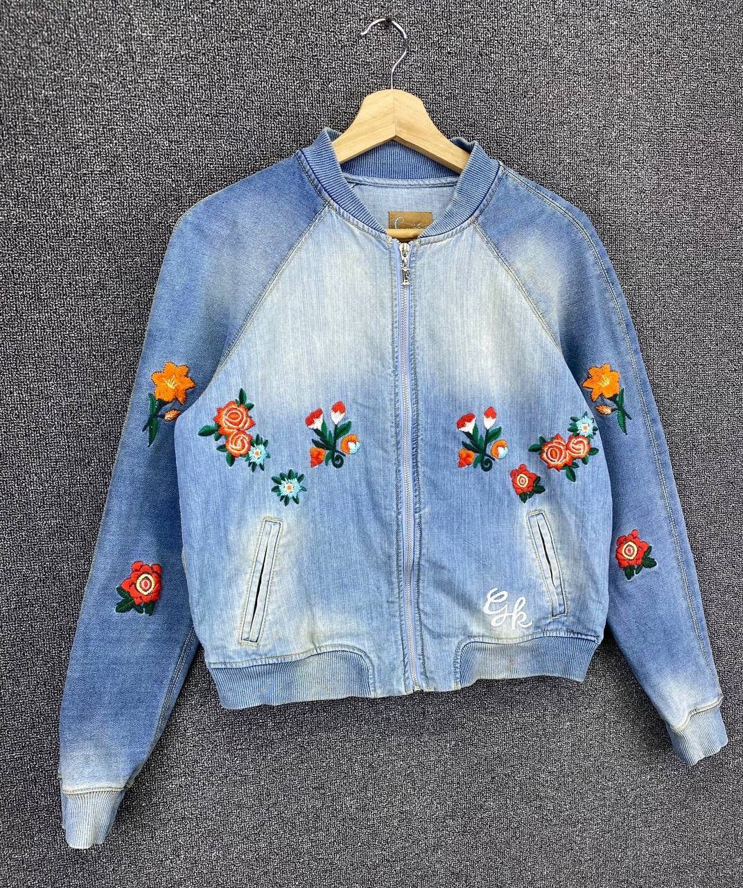 Japanese Brand Vintage Goji Italia Cactus Flowering Embroidery Denim Jacket Size M / US 6-8 / IT 42-44 - 2 Thumbnail