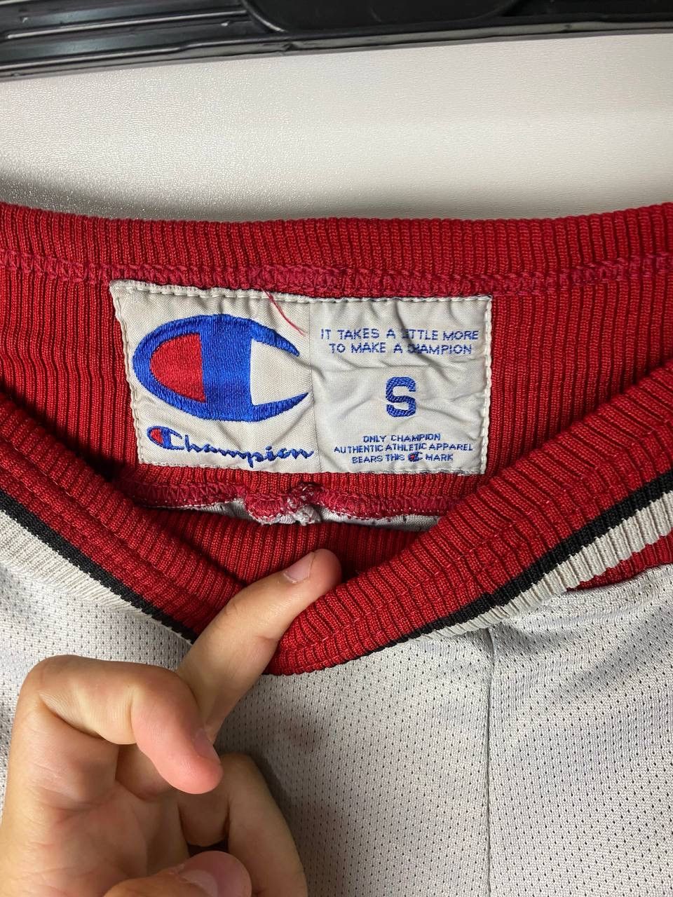 Champion Champion Chicago Bulls vintage shorts size S Size US 34 / EU 50 - 3 Thumbnail