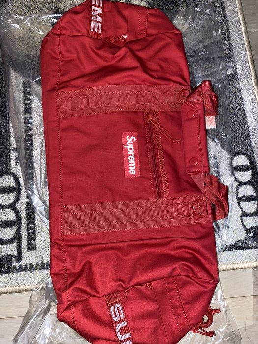 Supreme Duffle Bag 'Red' | Men's Size Onesize