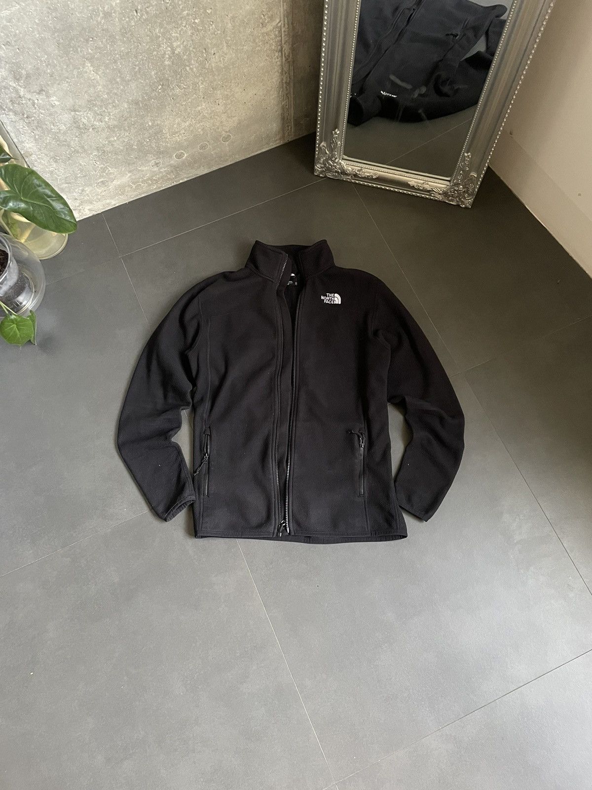 The North Face Black Zip Fleece The North Face Sweatshirt hoodie y2k Size US S / EU 44-46 / 1 - 1 Thumbnail