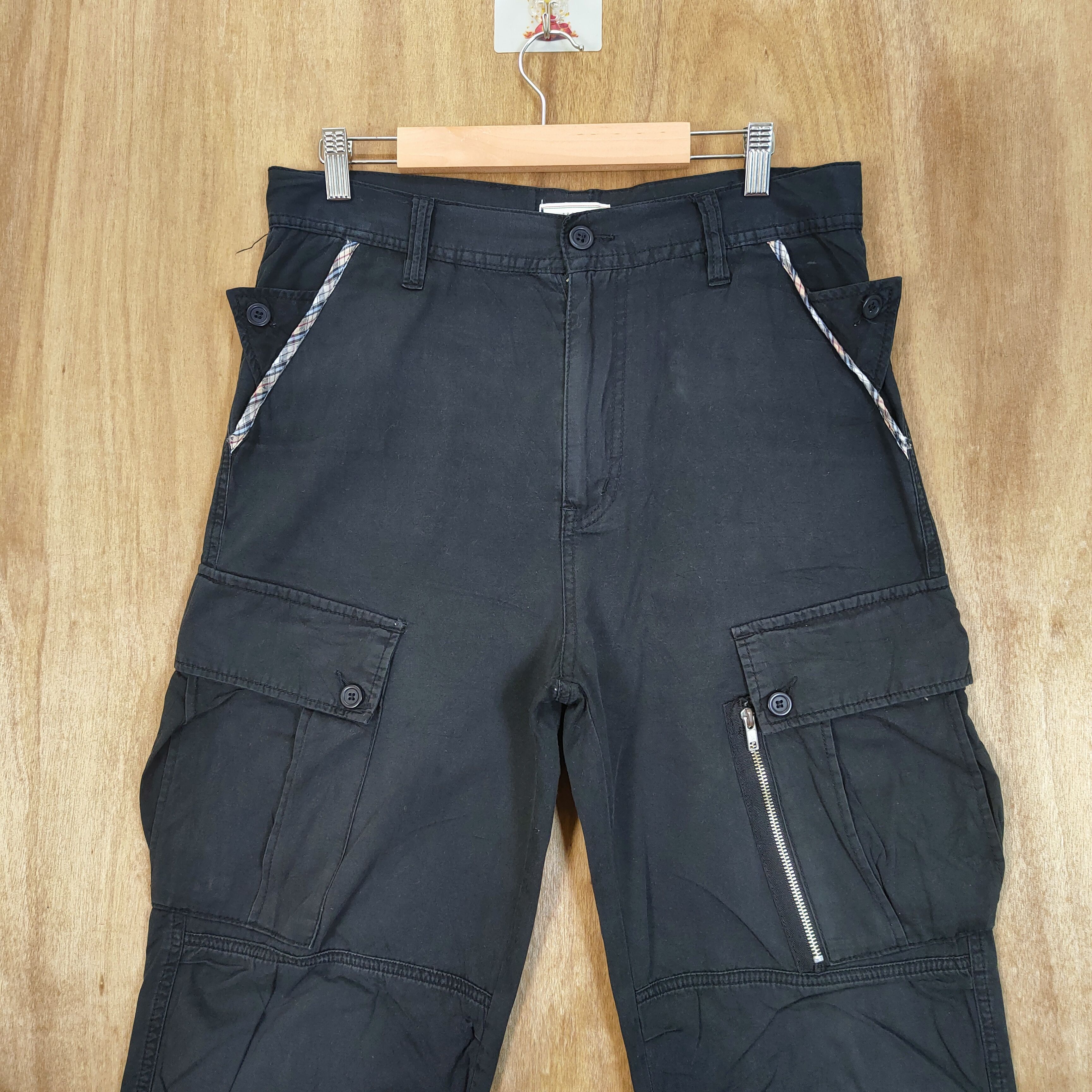 Japanese Brand BROWNY BLACK CARGO PANTS MULTIPOCKET Size US 32 / EU 48 - 2 Thumbnail