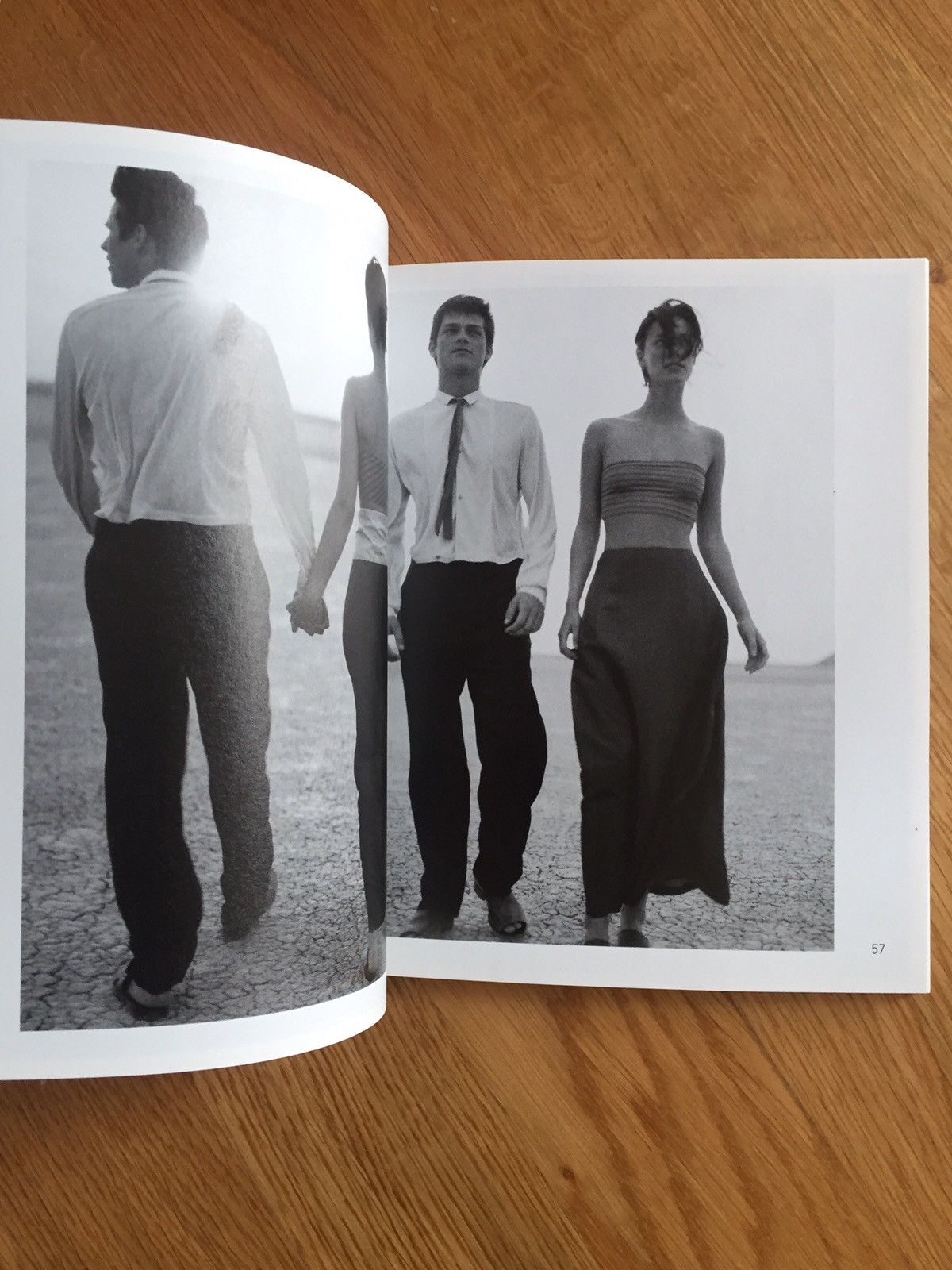 Emporio Armani EMPORIO ARMANI MENS & WOMENS LOOKBOOK - SS 1999 Size ONE SIZE - 8 Thumbnail
