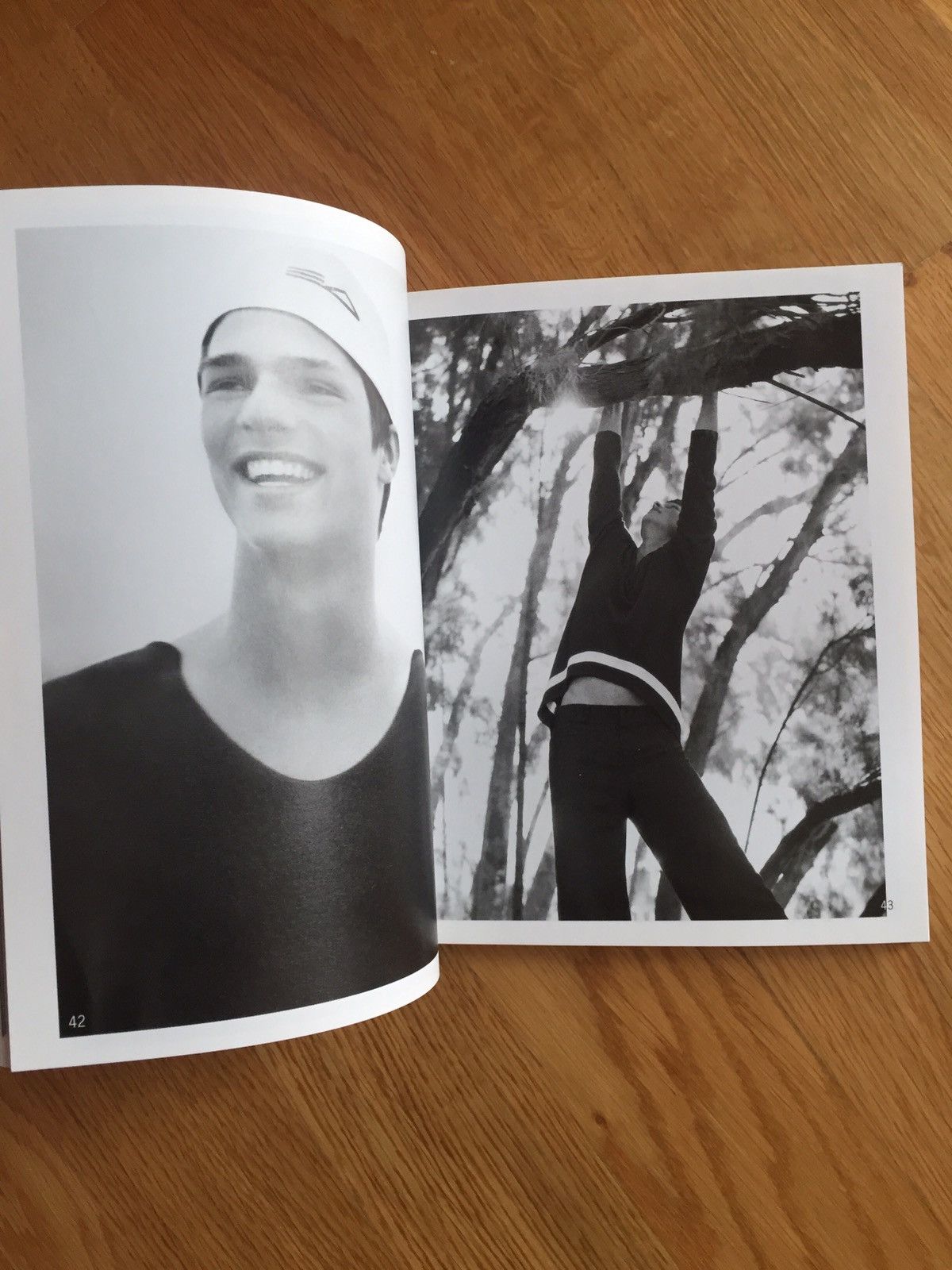 Emporio Armani EMPORIO ARMANI MENS & WOMENS LOOKBOOK - SS 1999 Size ONE SIZE - 16 Thumbnail