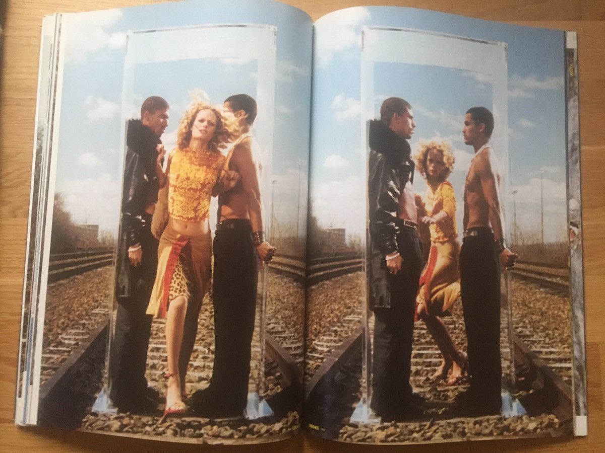 Versace VERSACE ARCHIVE LOOKBOOK - FW1999 Size ONE SIZE - 11 Thumbnail
