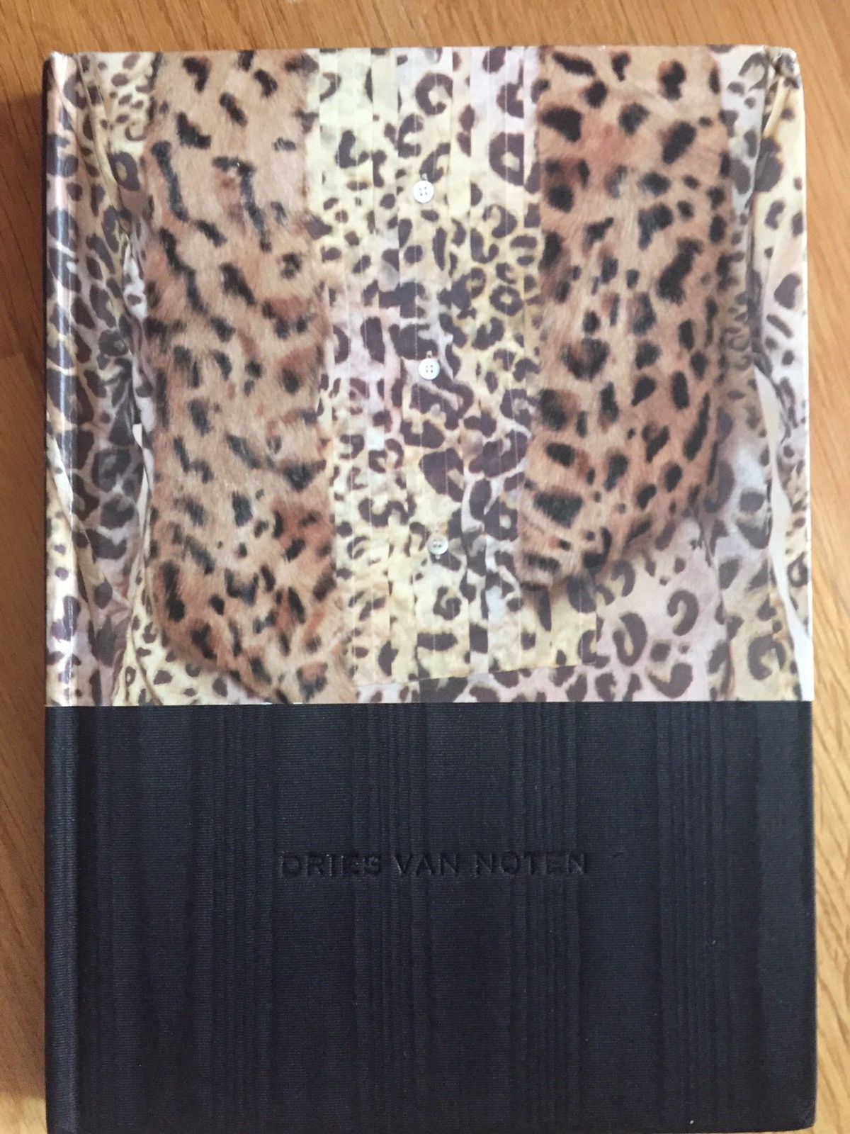 Dries Van Noten DRIES VAN NOTEN MENSWEAR LOOKBOOK SET 2002 - 2017 Size ONE SIZE - 8 Thumbnail