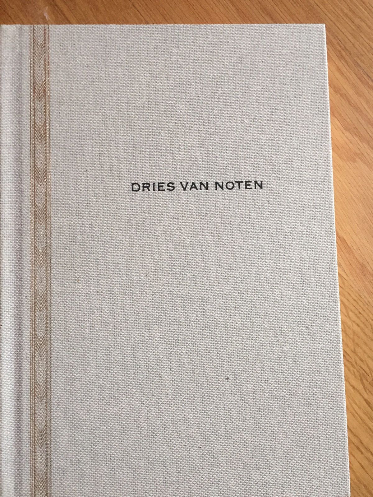 Dries Van Noten DRIES VAN NOTEN MENSWEAR LOOKBOOK SET 2002 - 2017 Size ONE SIZE - 10 Thumbnail