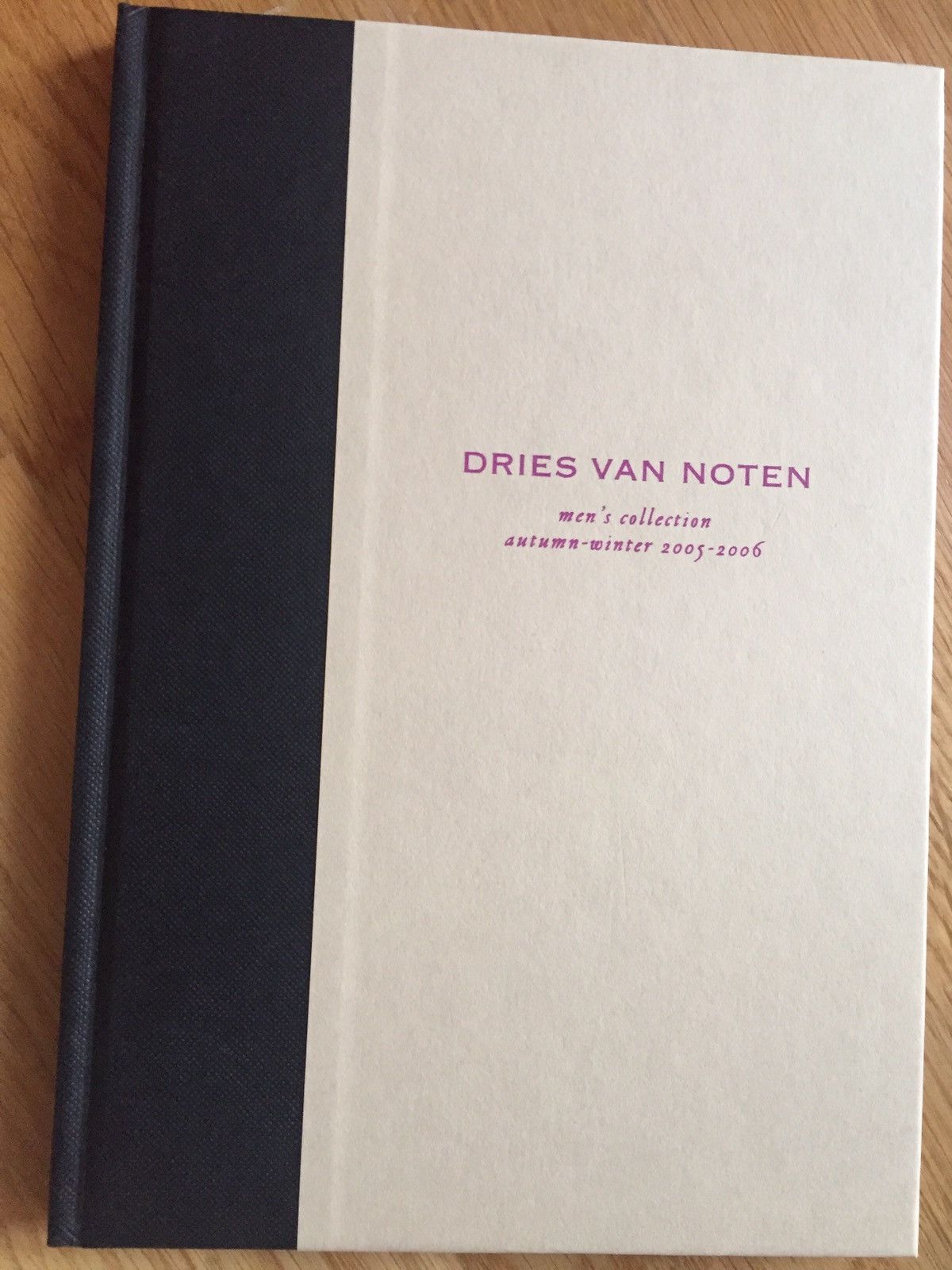 Dries Van Noten DRIES VAN NOTEN MENSWEAR LOOKBOOK SET 2002 - 2017 Size ONE SIZE - 6 Thumbnail
