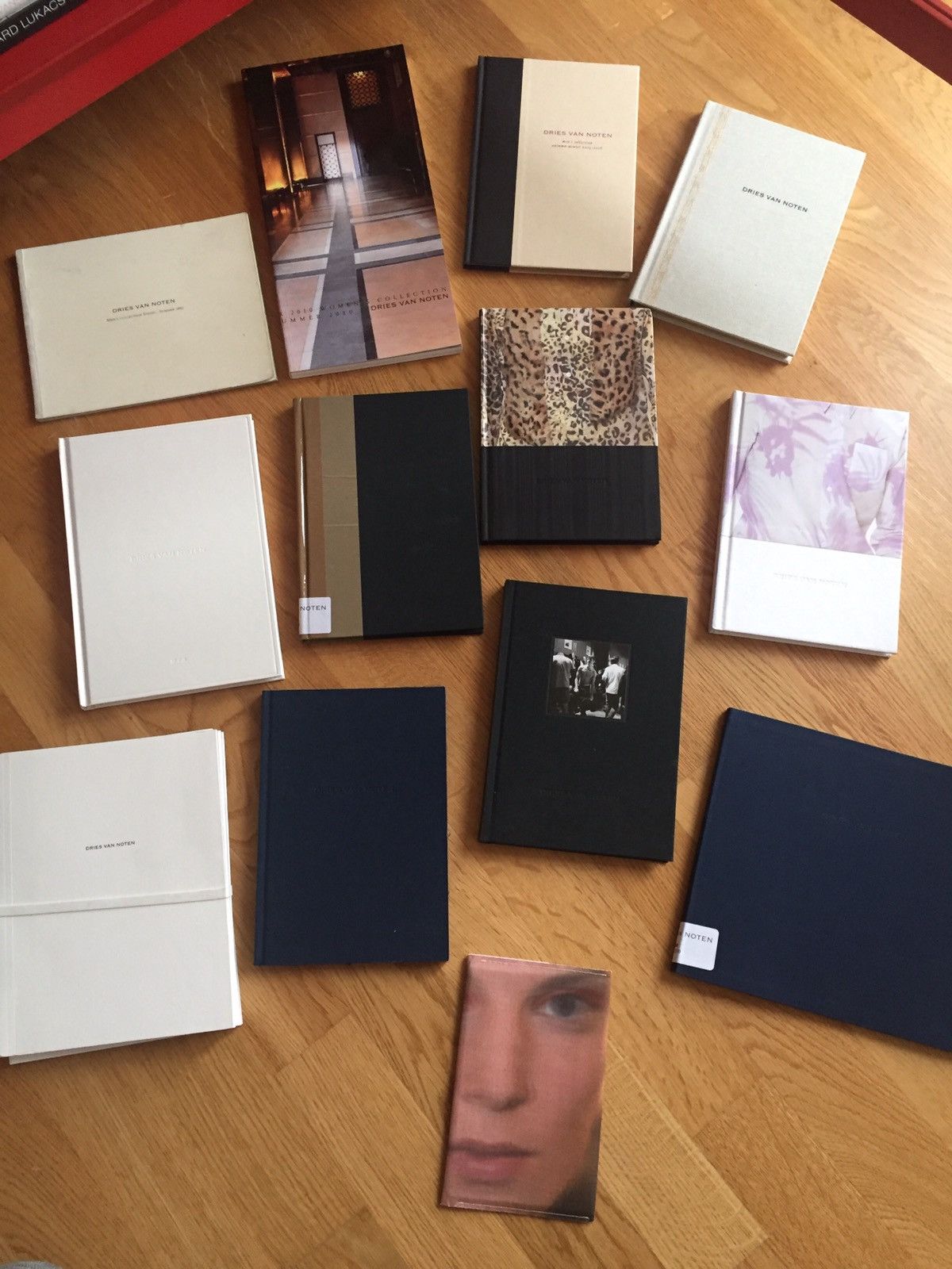 Dries Van Noten DRIES VAN NOTEN MENSWEAR LOOKBOOK SET 2002 - 2017 Size ONE SIZE - 1 Thumbnail