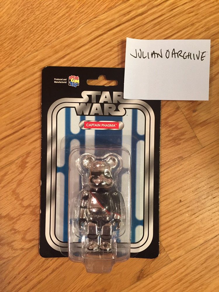 Medicom Toy MEDICOM TOY BE@RBRICK 100% STAR WARS CAPTAIN PHASMA - 2016 Size ONE SIZE - 2 Thumbnail