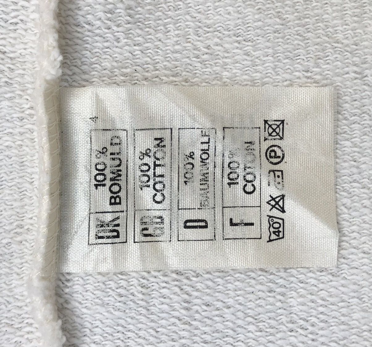 Burberry VTG 90s Burberrys Embroidery Spellout Sweatshirt Crewneck Size US S / EU 44-46 / 1 - 16 Thumbnail