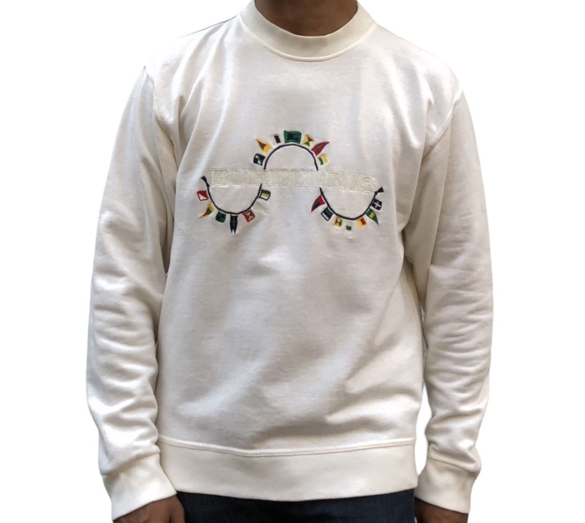 Burberry VTG 90s Burberrys Embroidery Spellout Sweatshirt Crewneck Size US S / EU 44-46 / 1 - 1 Thumbnail