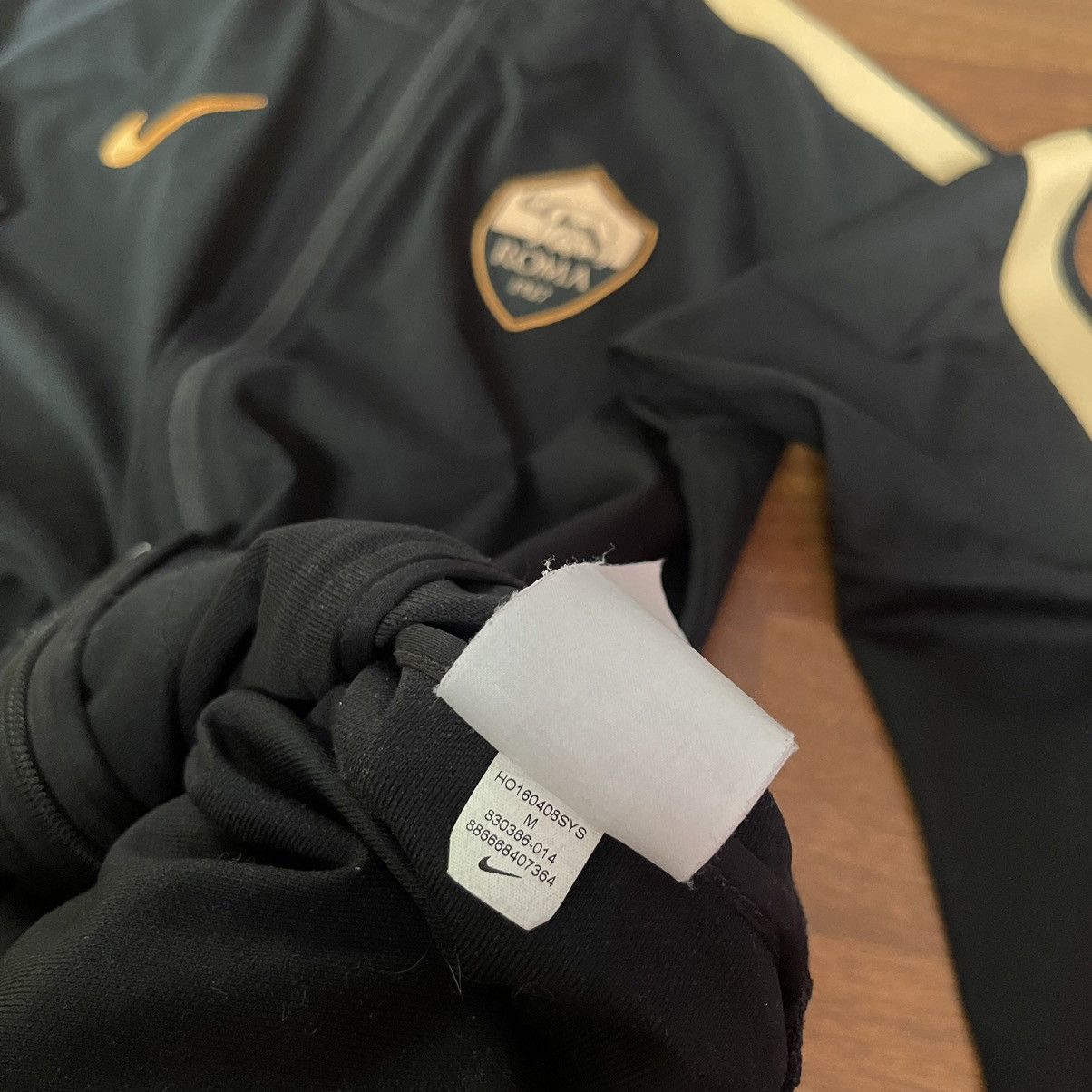 Nike AS ROMA NIKE 2016/2017 FOOTBALL SOCCER TRAINING TRACK TOP Size US M / EU 48-50 / 2 - 8 Thumbnail