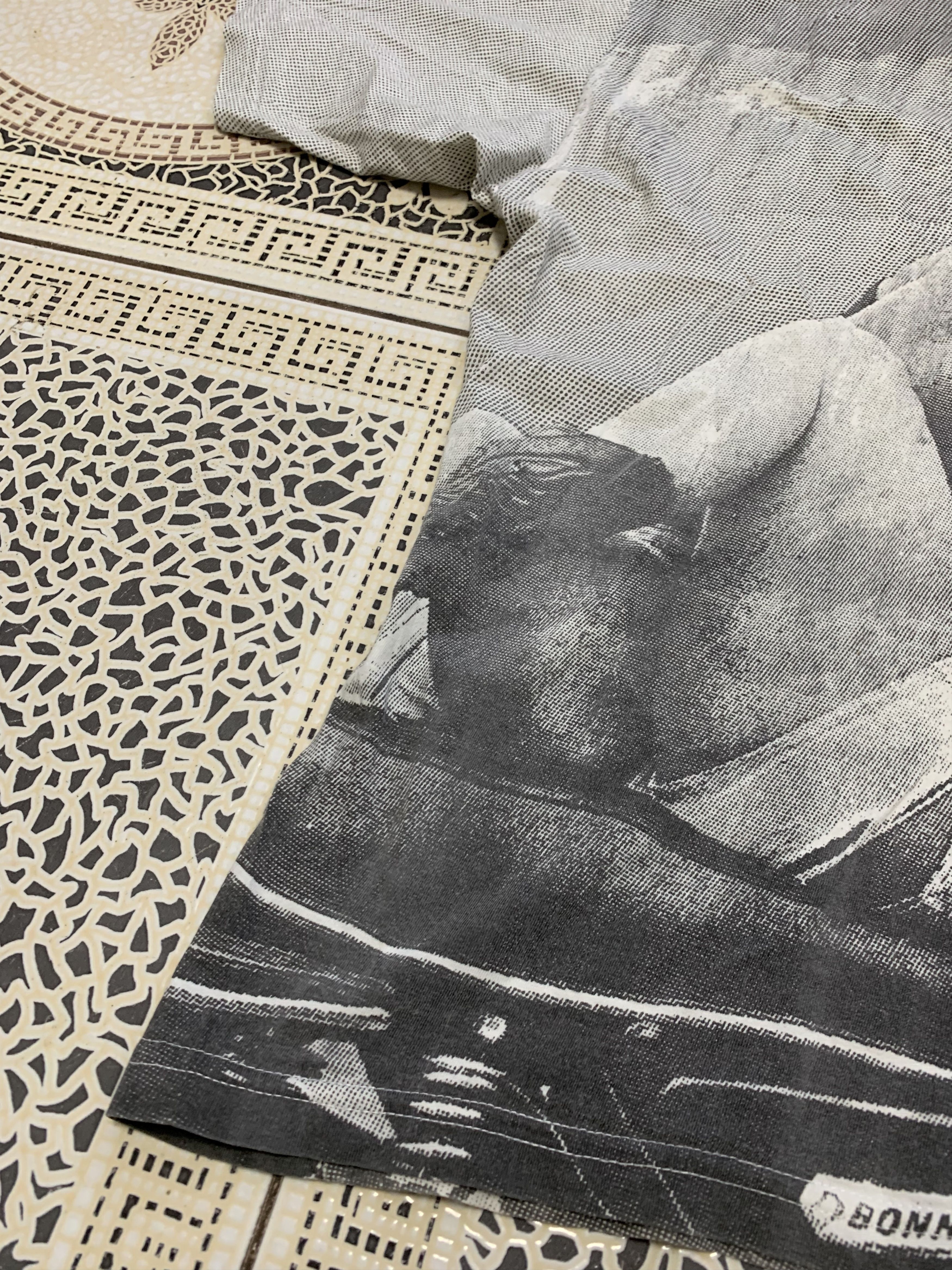 Vintage Triumph Bonneville Motorcycle Vintage tee OVER PRINT Size US L / EU 52-54 / 3 - 16 Thumbnail