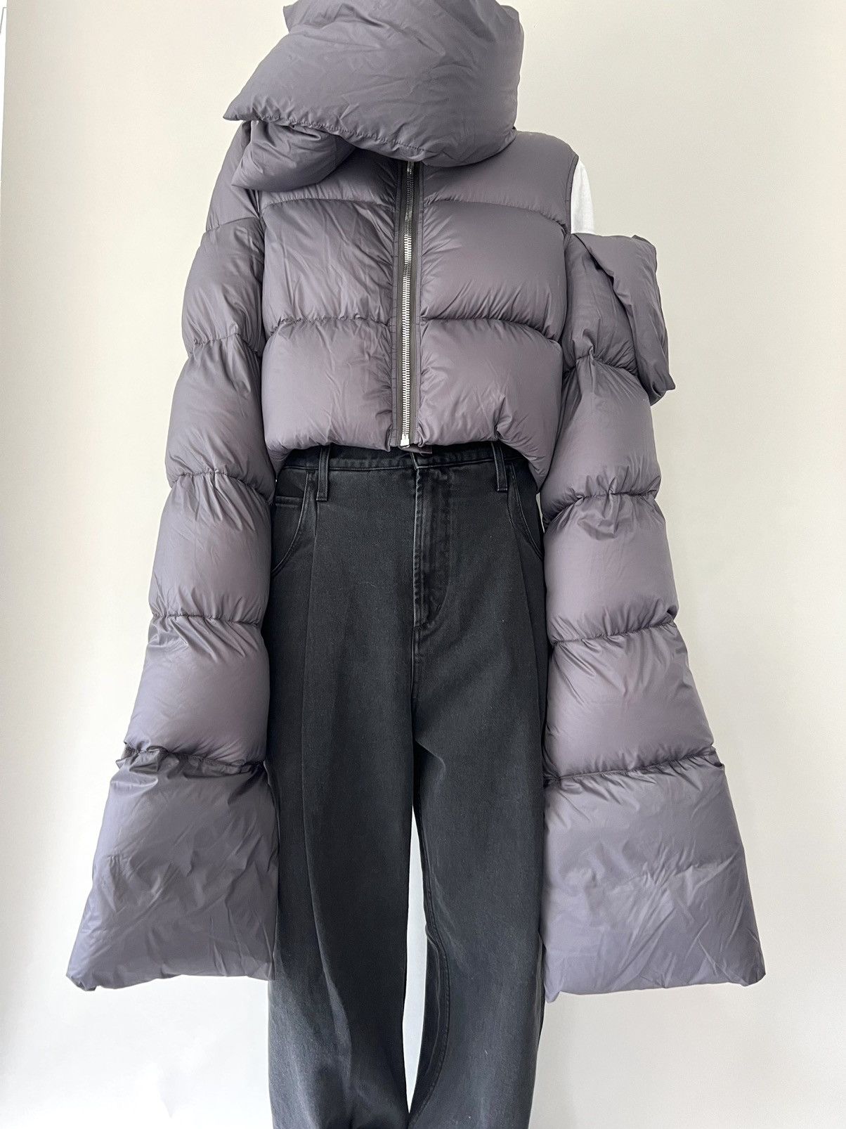 Rick Owens 💥AW 21💥 Rick Owens Babel Cropped Funnel Neck Down Jacket Size US M / EU 48-50 / 2 - 1 Thumbnail