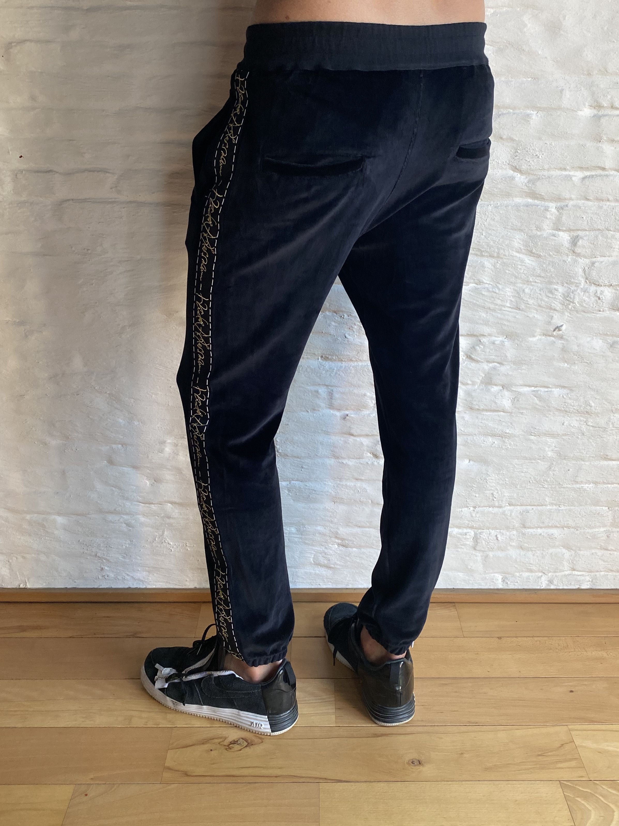 Haider Ackermann FW21 Velvet Sweatpants Size XL Size US 36 / EU 52 - 2 Thumbnail
