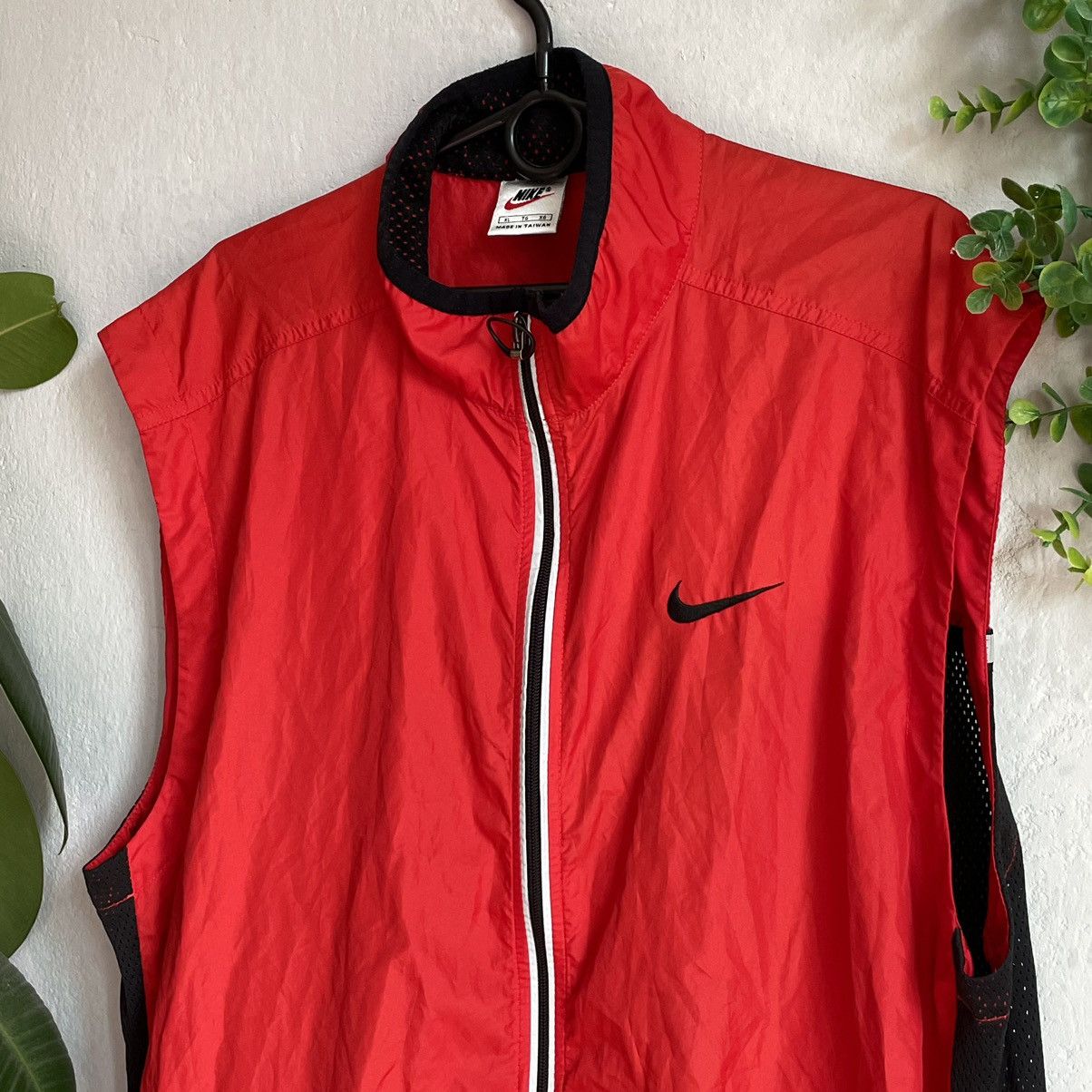 Nike × Vintage Vintage 90’s Nike Reflective Light Vest Size US XL / EU 56 / 4 - 2 Thumbnail
