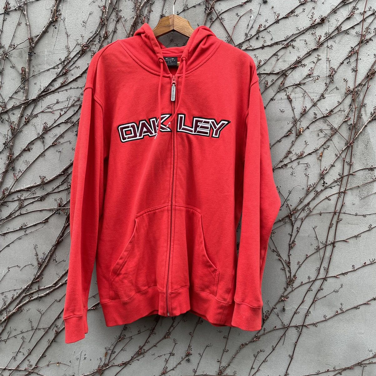 Oakley × Vintage Vintage Oakley Big Logo Zip Hoodie Size US L / EU 52-54 / 3 - 1 Thumbnail