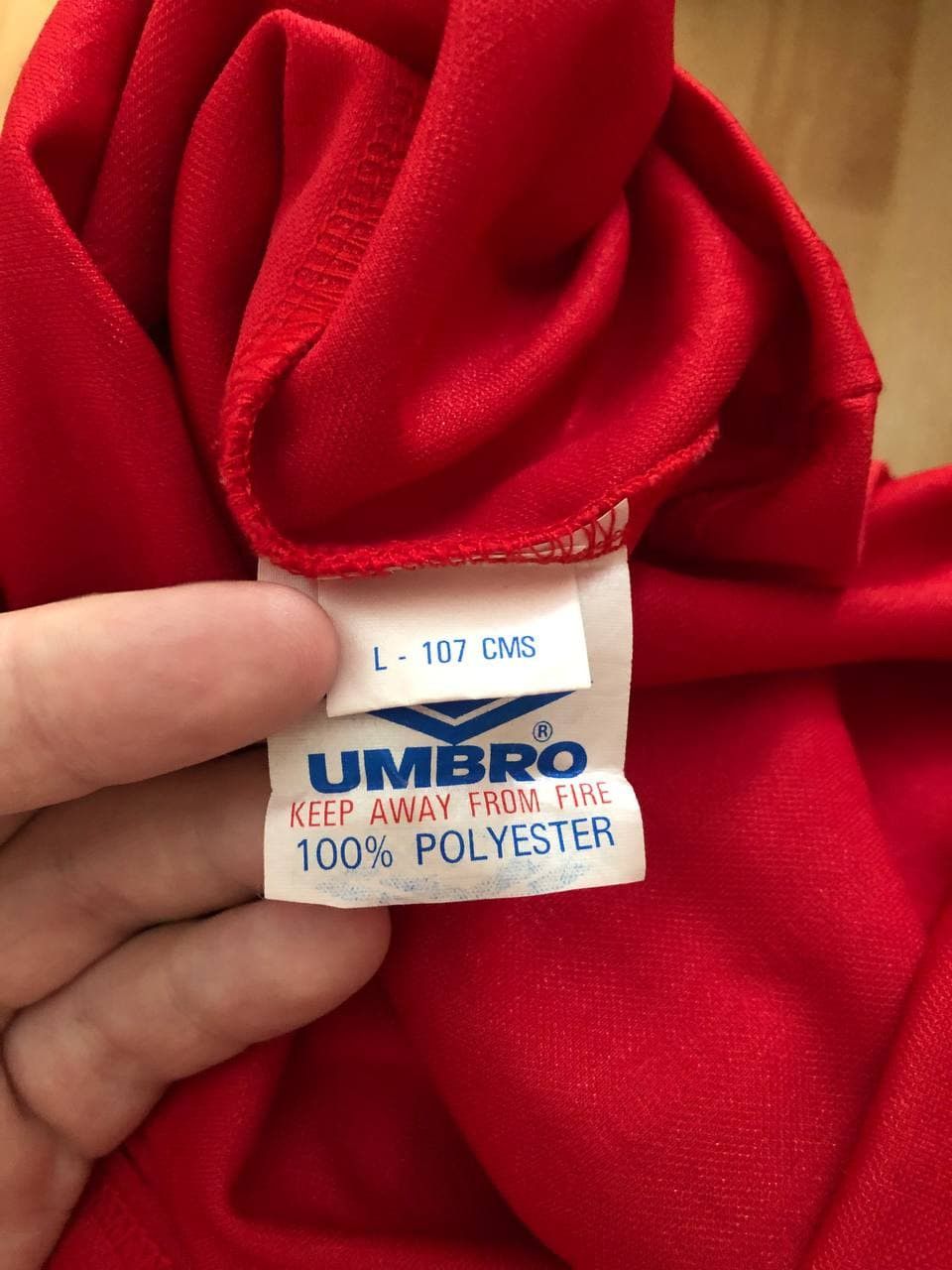 Umbro England National Retro Vintage Umbro Football Soccer Jersey Size US L / EU 52-54 / 3 - 5 Thumbnail