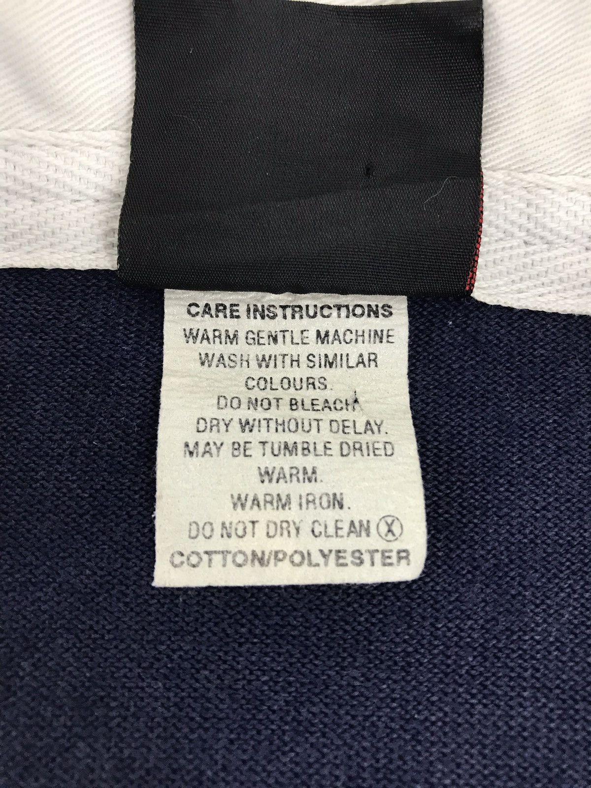 Canterbury of New Zealand × NFL × Vintage Vintage Canterbury Quinns Rocks Primary School Polo Rugby Size US L / EU 52-54 / 3 - 6 Thumbnail