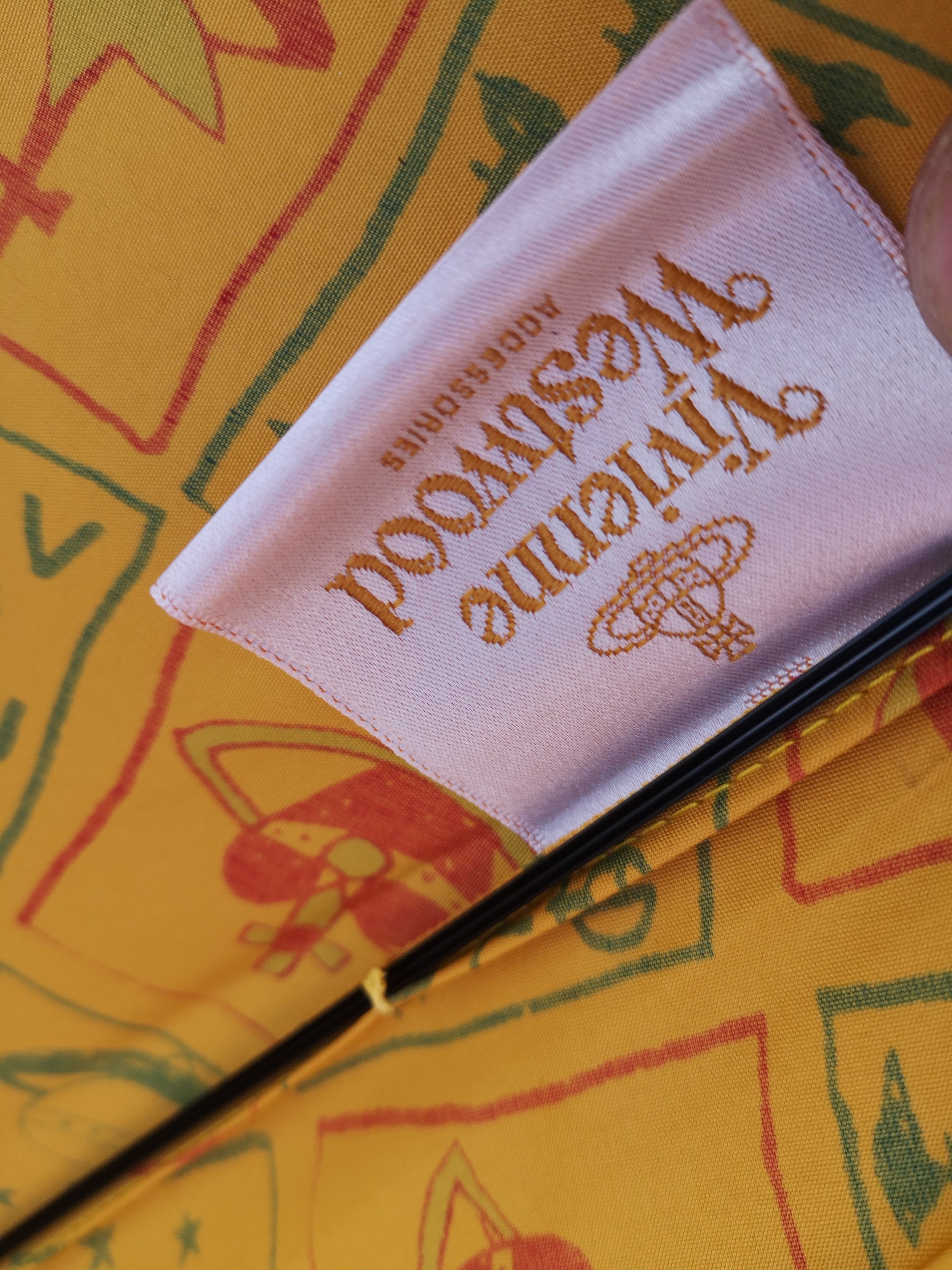 Designer × Vivienne Westwood Limited Edition Vivienne Westwood Over Print Logo Umbrella Size ONE SIZE - 21 Thumbnail