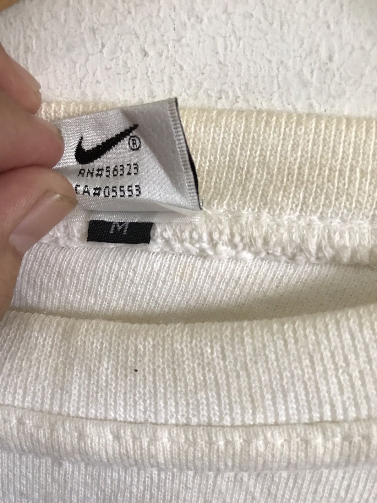 Nike Nike Swoosh Big Logo Crewneck Sweatshirt Size US M / EU 48-50 / 2 - 5 Thumbnail